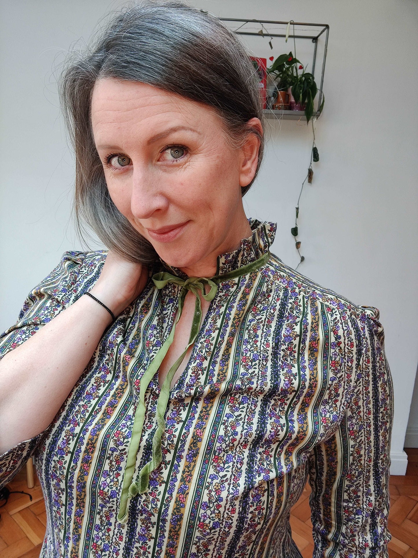70's pie crust neck dress