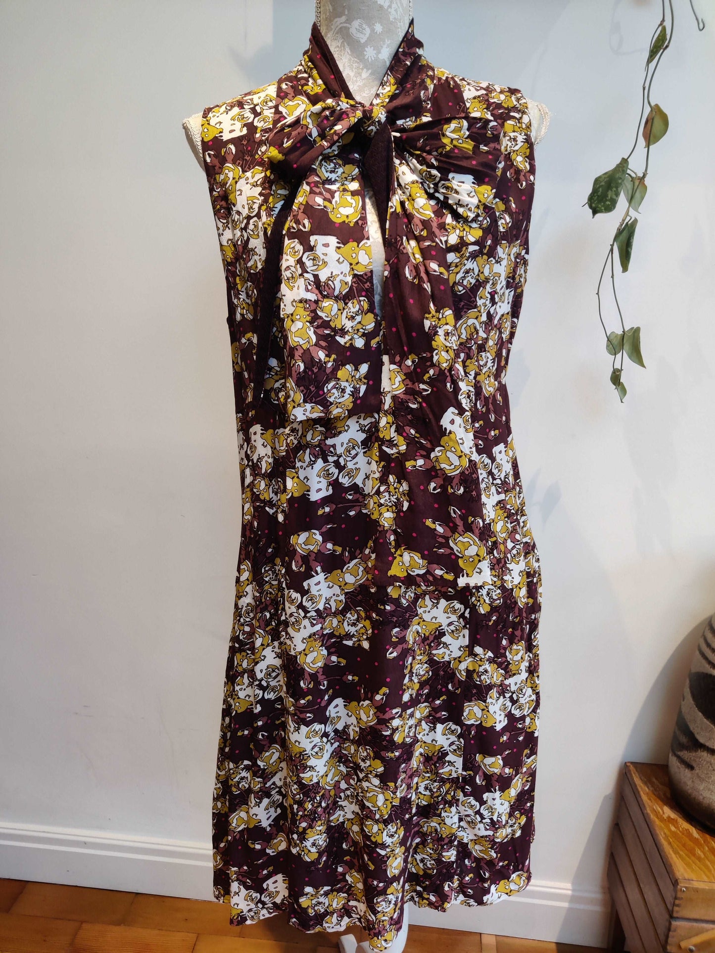 Abstract floral dress size 16