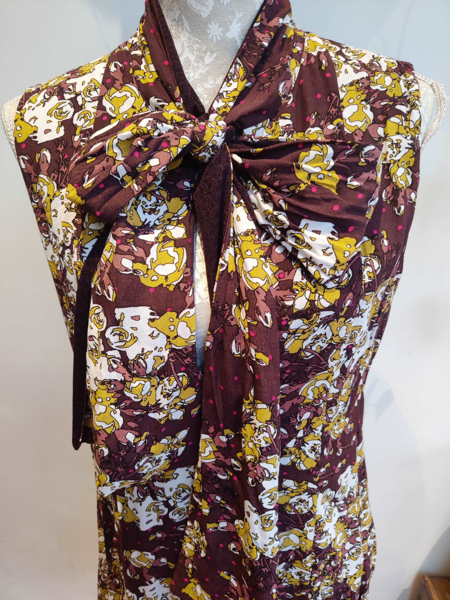Incredible pussy bow plus size dress