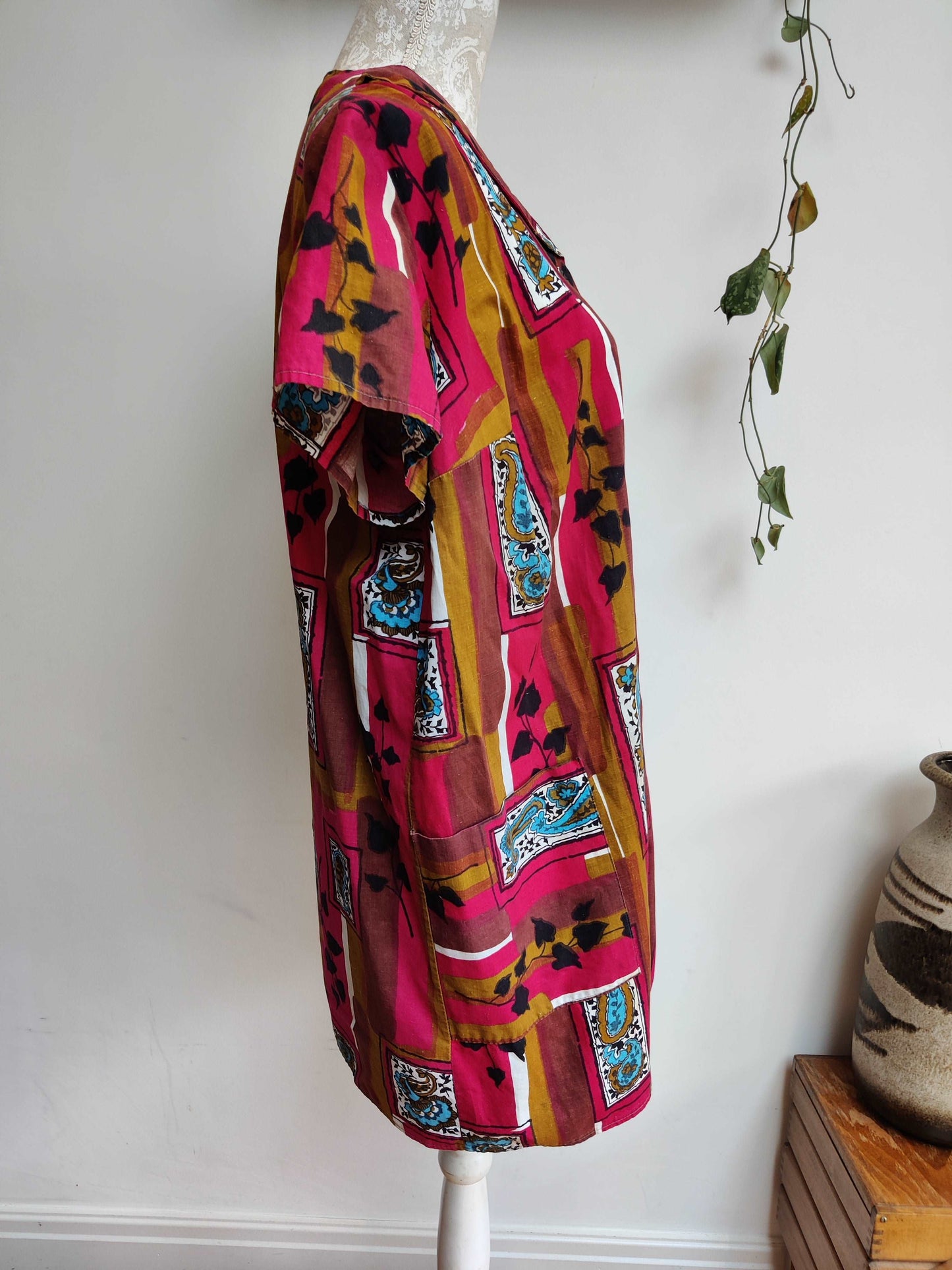 gorgeous vintage shirt with big pockets