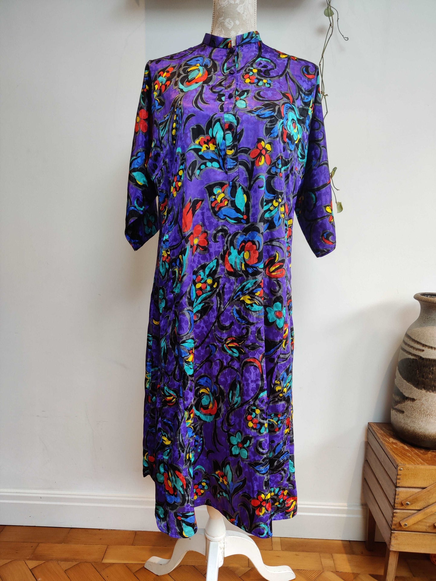 Purple and red 80s midi dress. size 20.