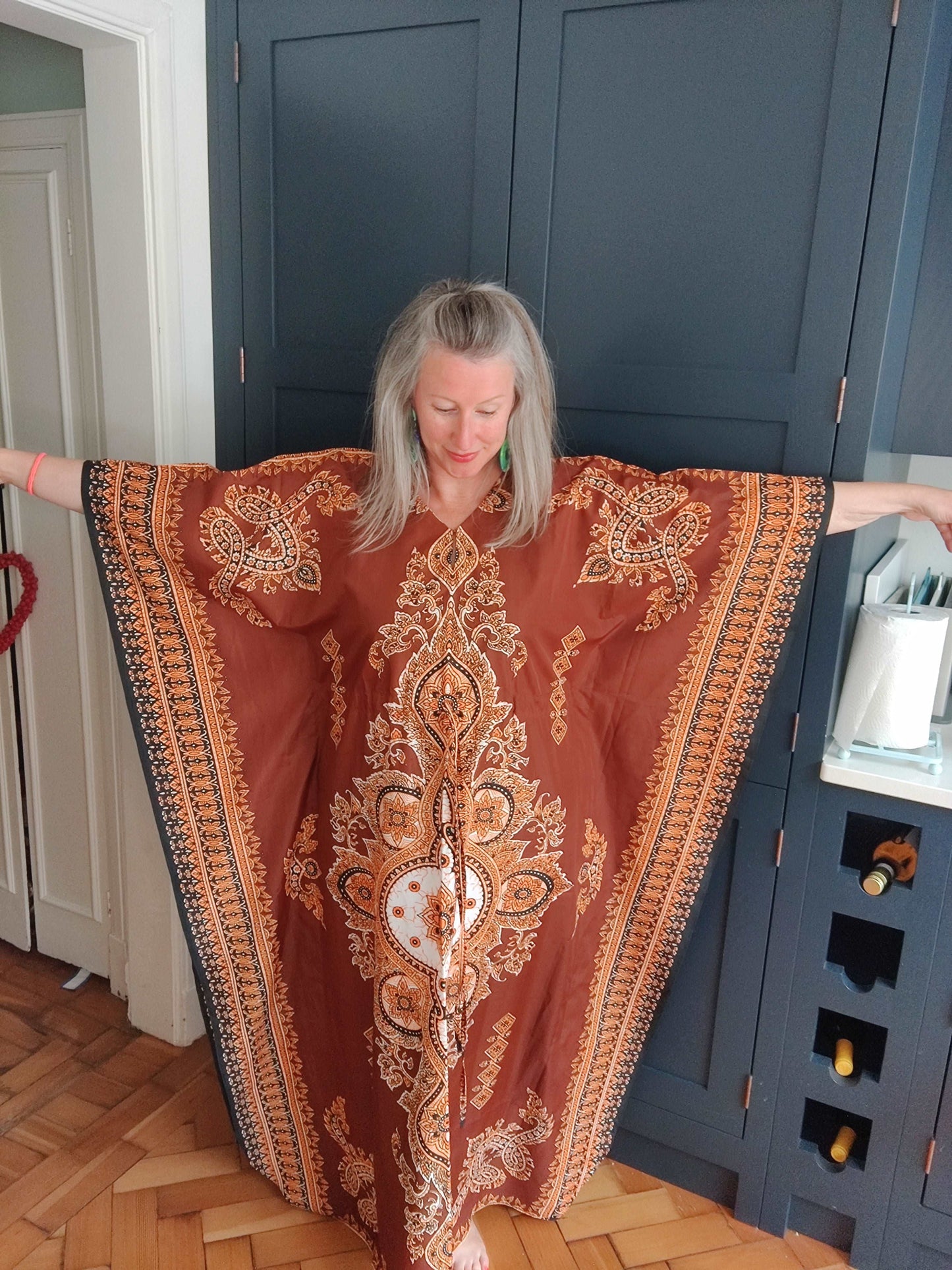 plus size brown 70s print kaftan.