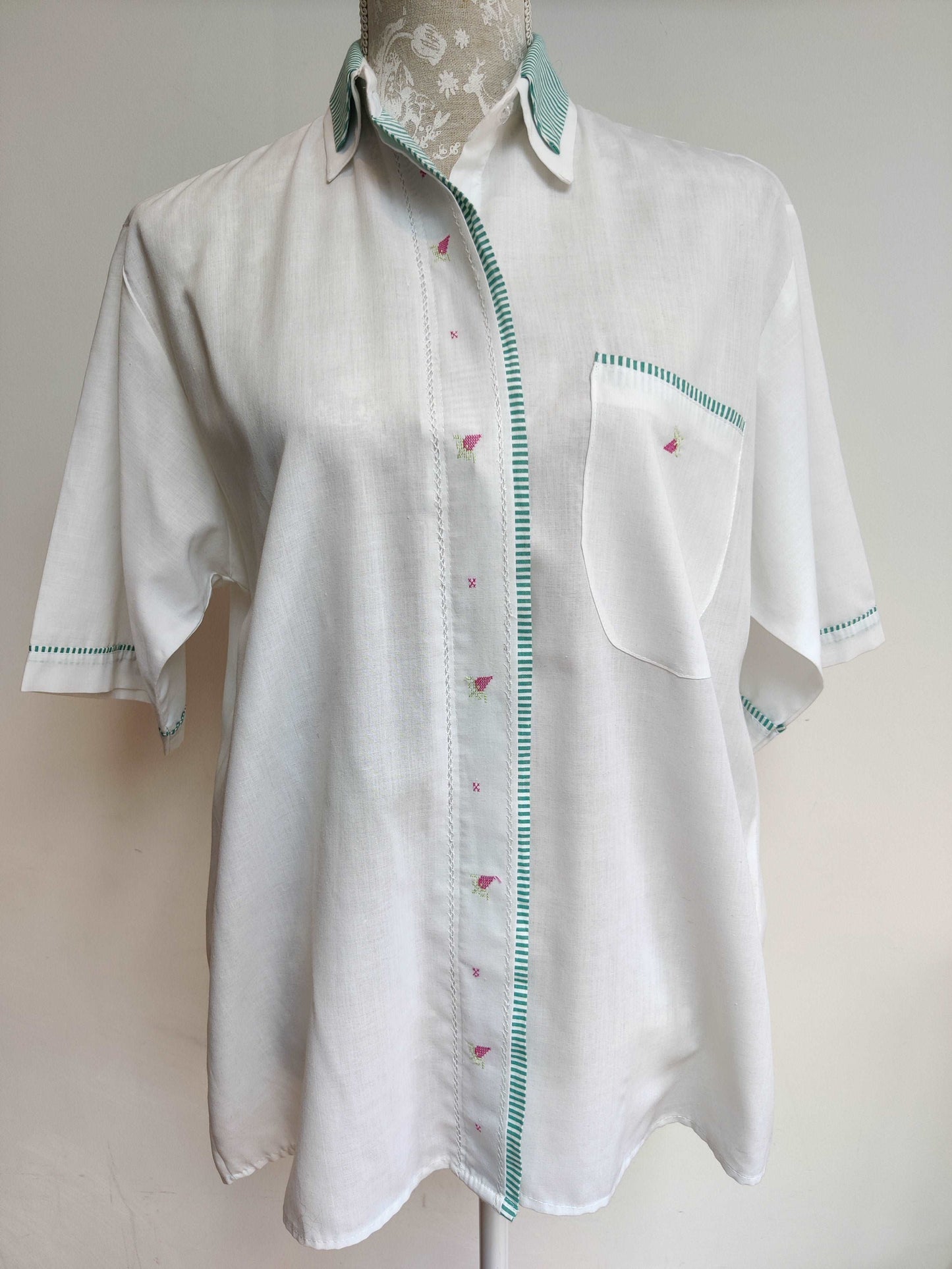Vintage white blouse with strawberry detail