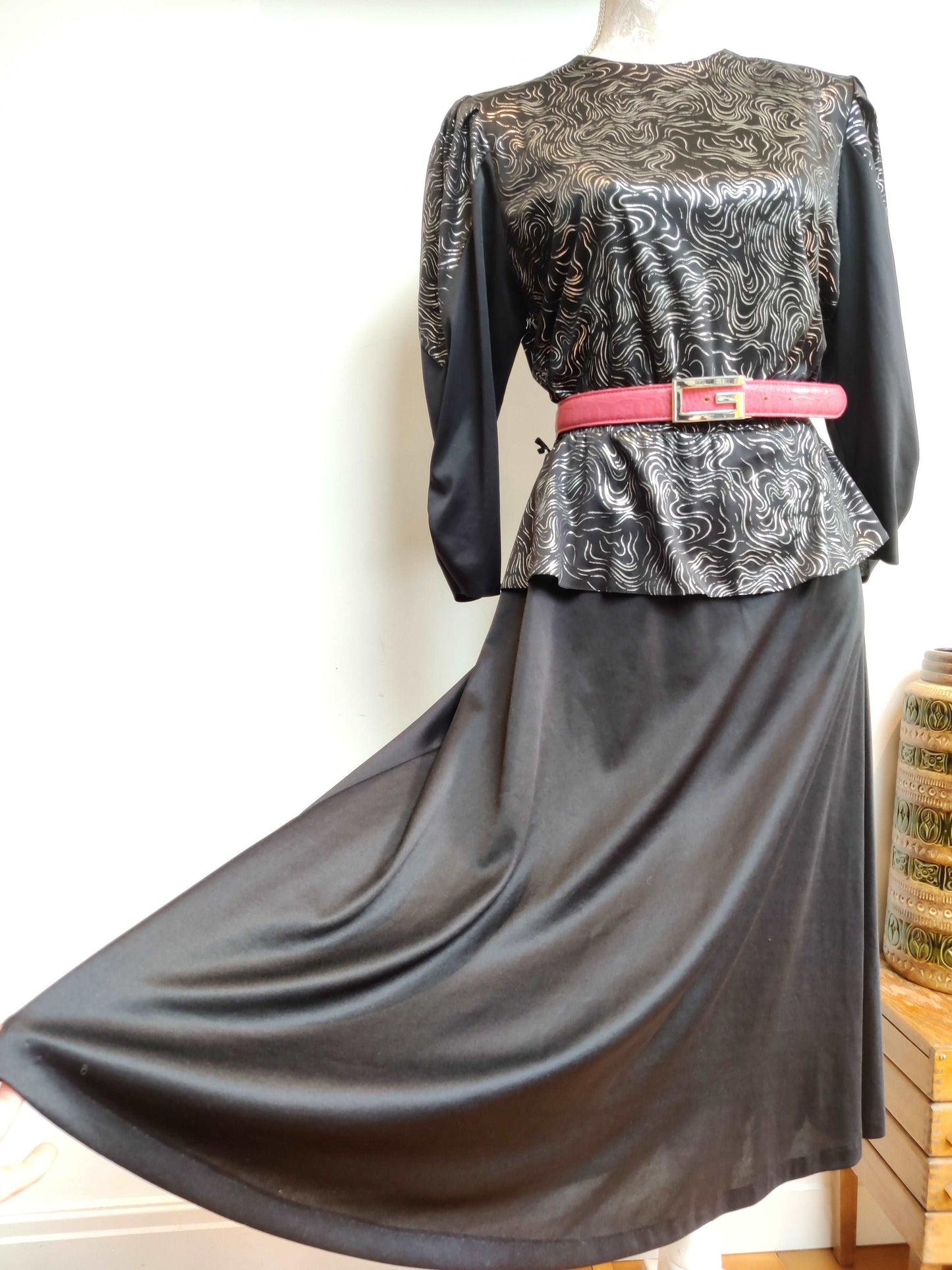 Black and silver 80s party dress size 12