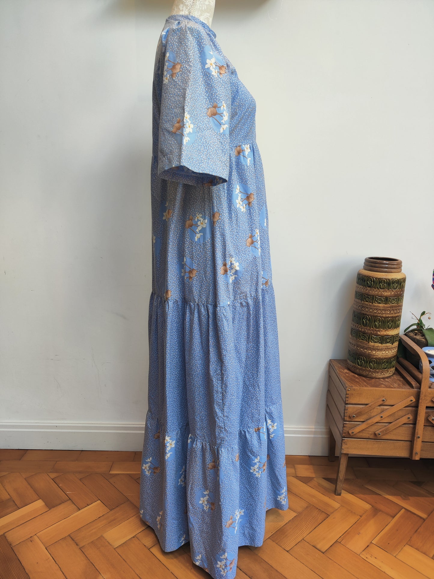 Pretty blue vintage prairie dress in blue floral print.