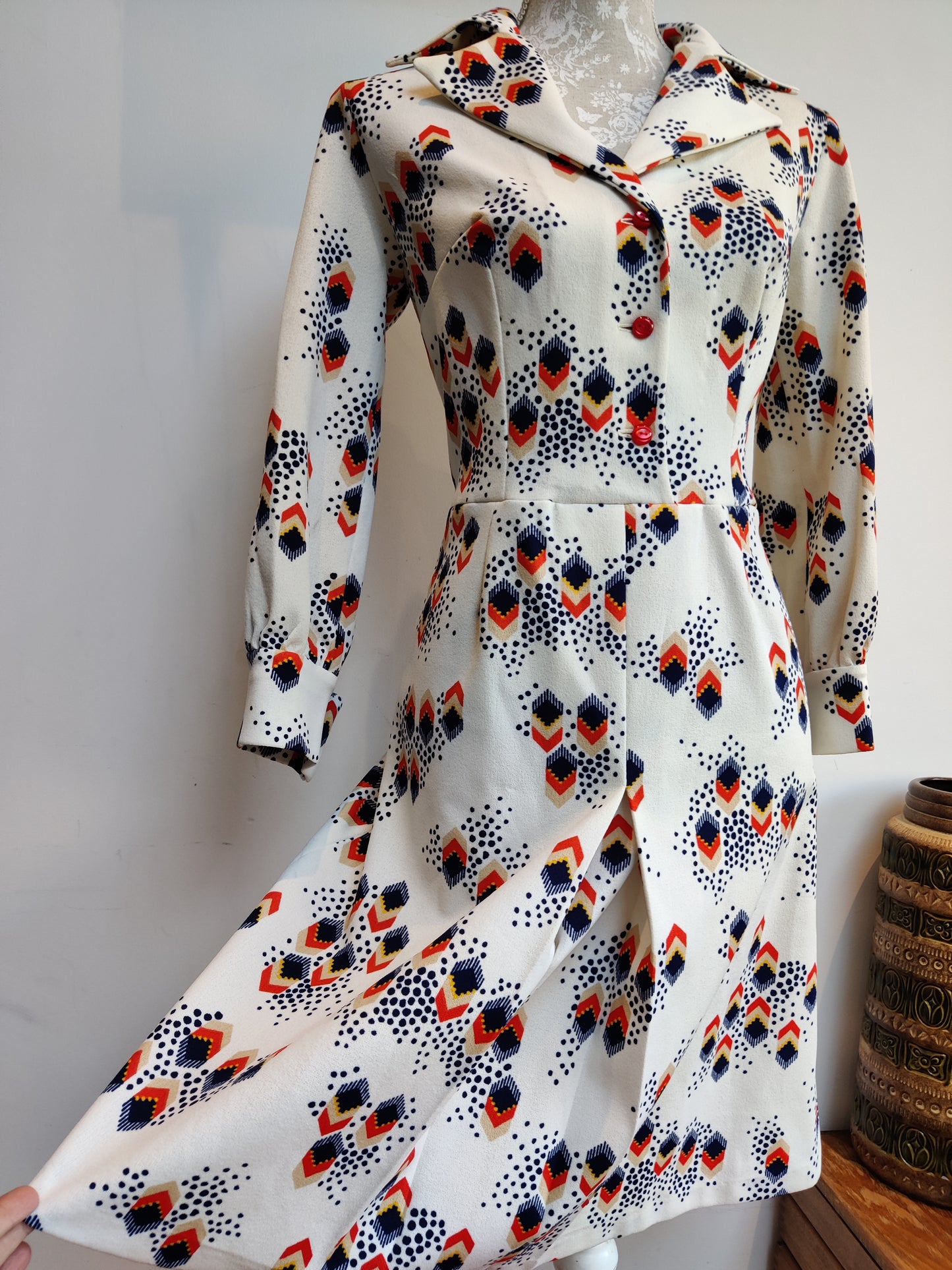 Incredible 70s print midi dress