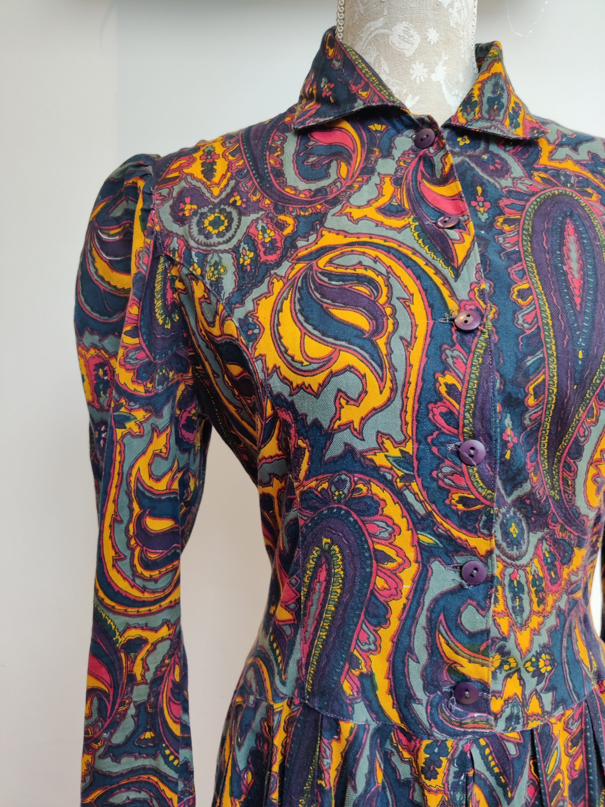 80s Anokhi dress with paisley print. size 12.