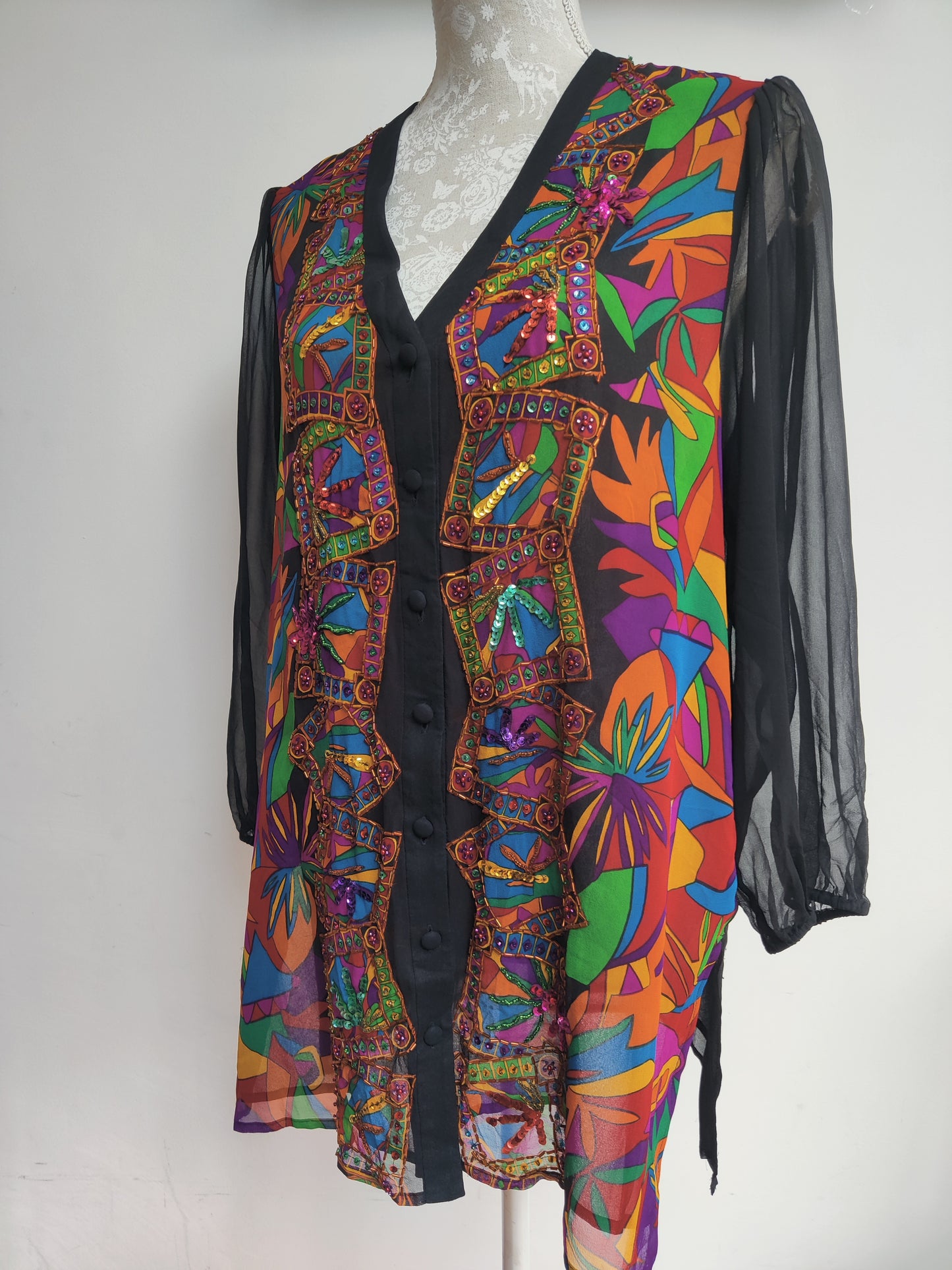 Diane Freis top
