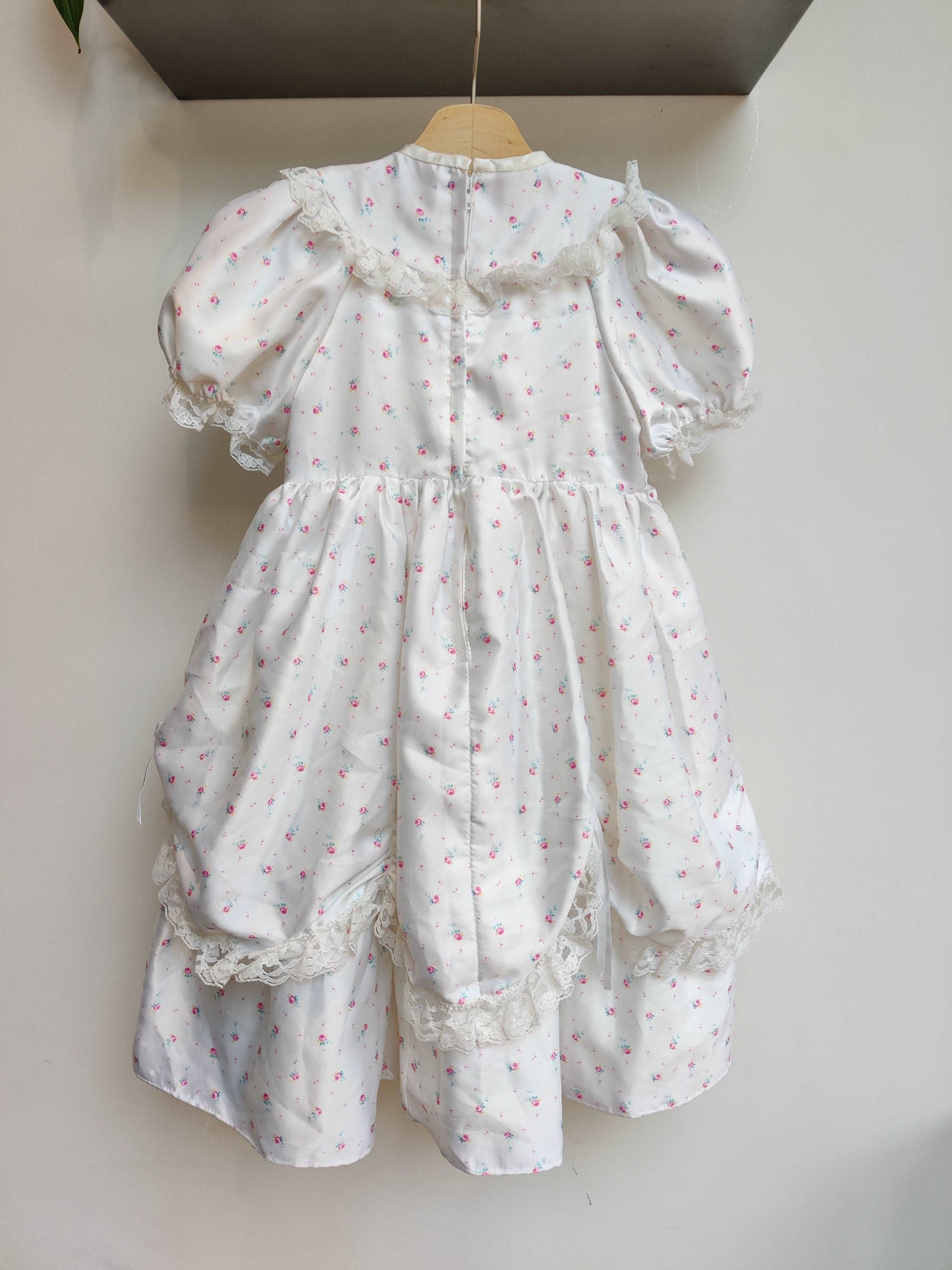 Vintage bridesmaid dress age 3-4