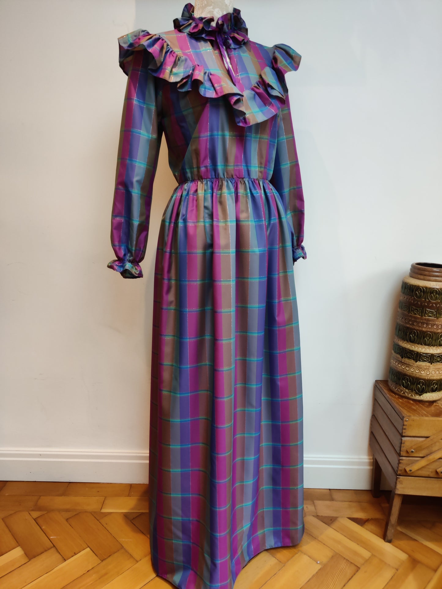 Long sleeve 70s maxi dress 12