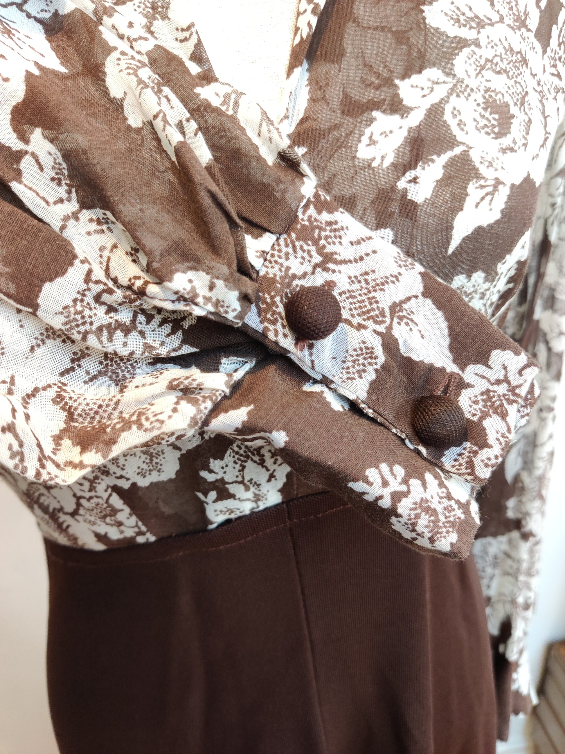 Beautiful button detail on the 1970s maxi dress