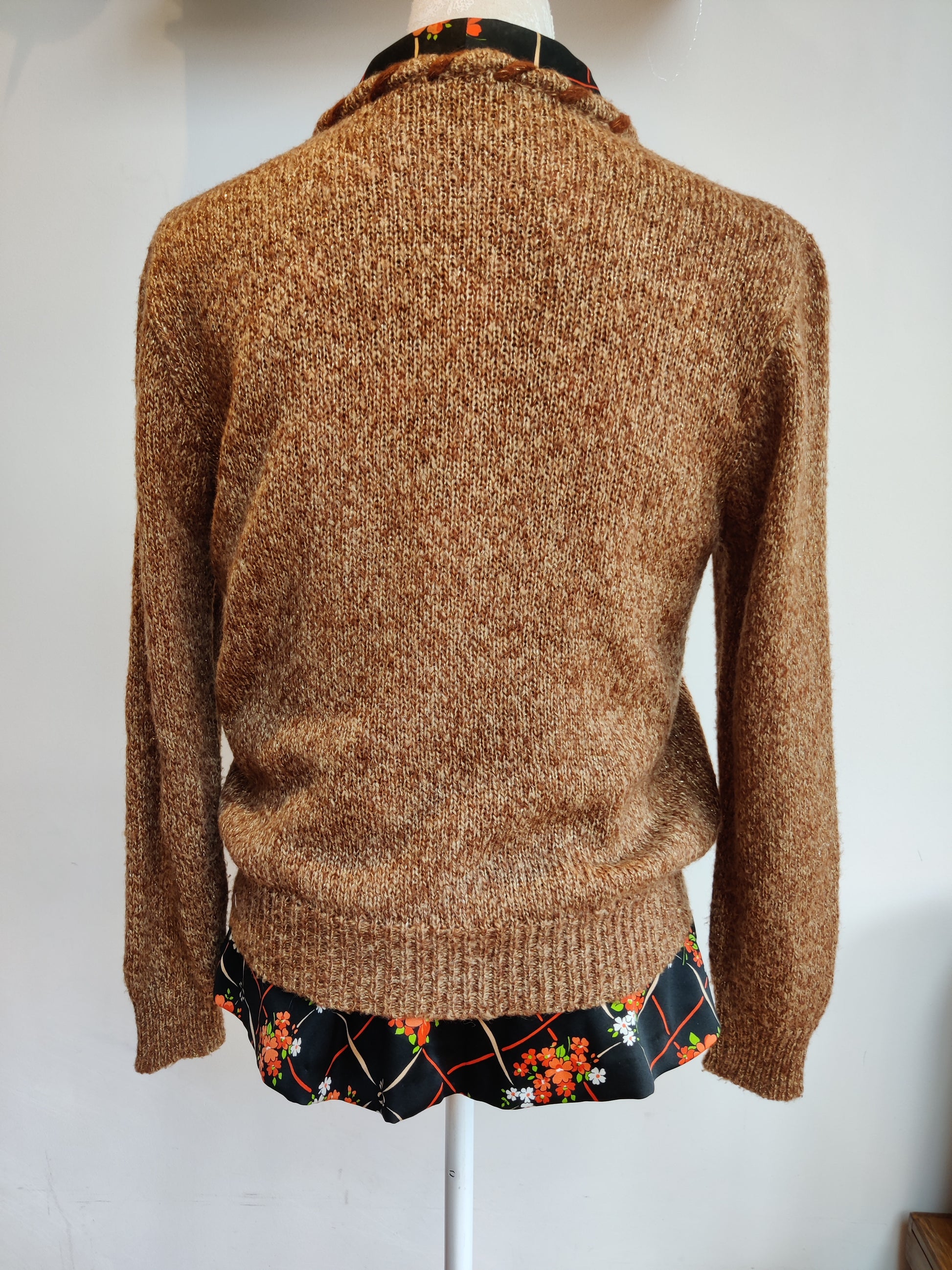 Lovely vintage Windsmoor jumper with gold thread.