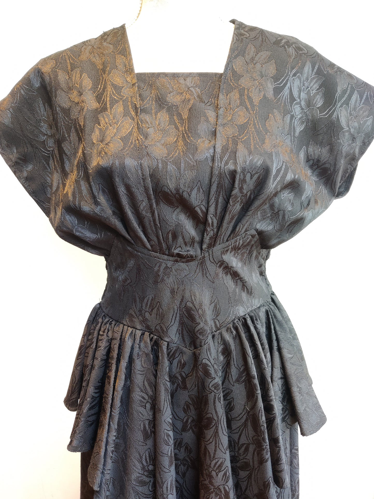 80s does 40's dress