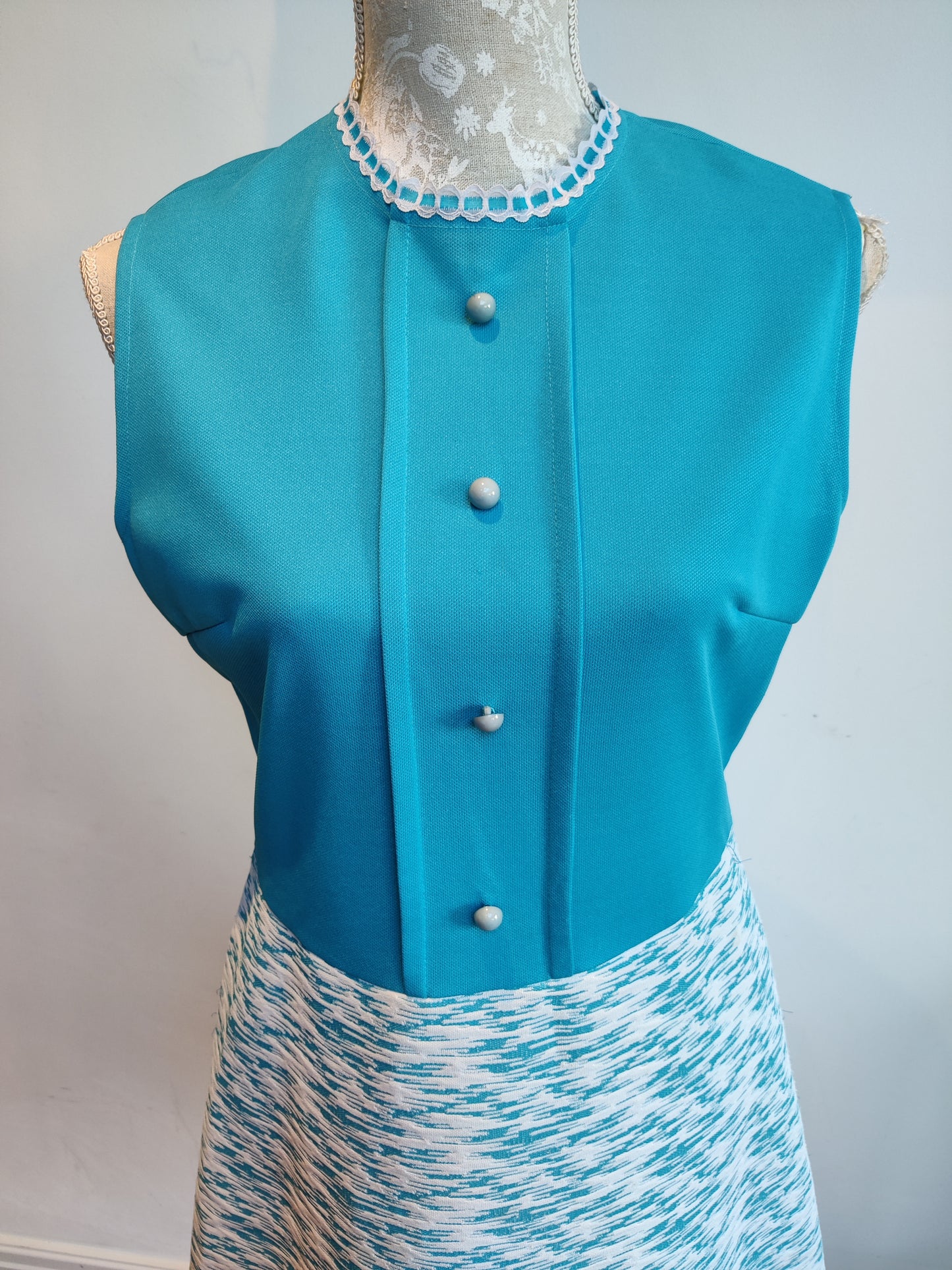 Blue mod dress suit