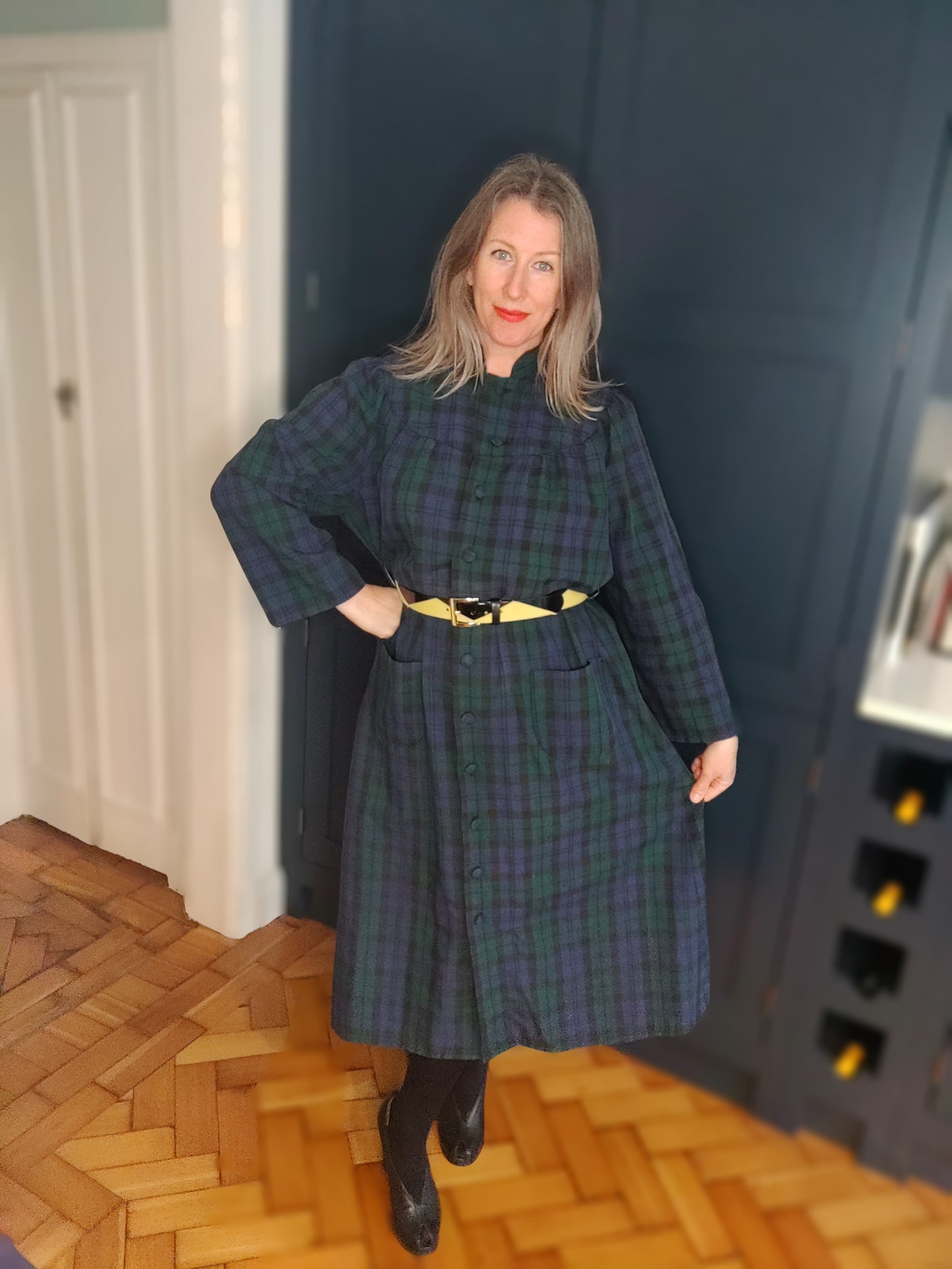 Incredible 80s Laura Ashley style green and blue tartan midi dress. Size 18-20.