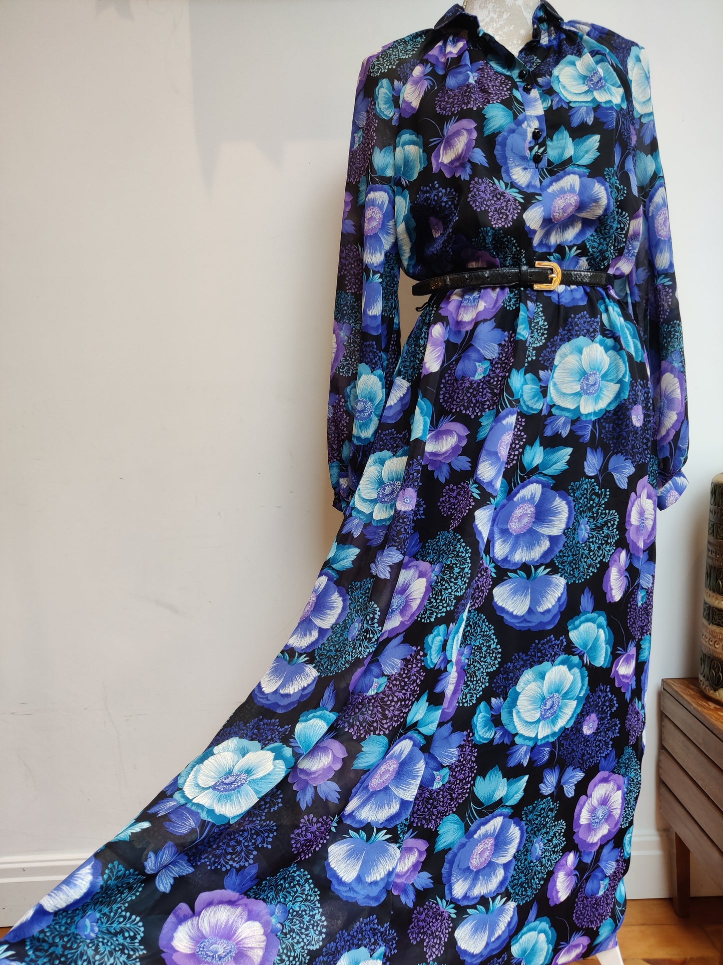 Beautiful vintage maxi dress 16