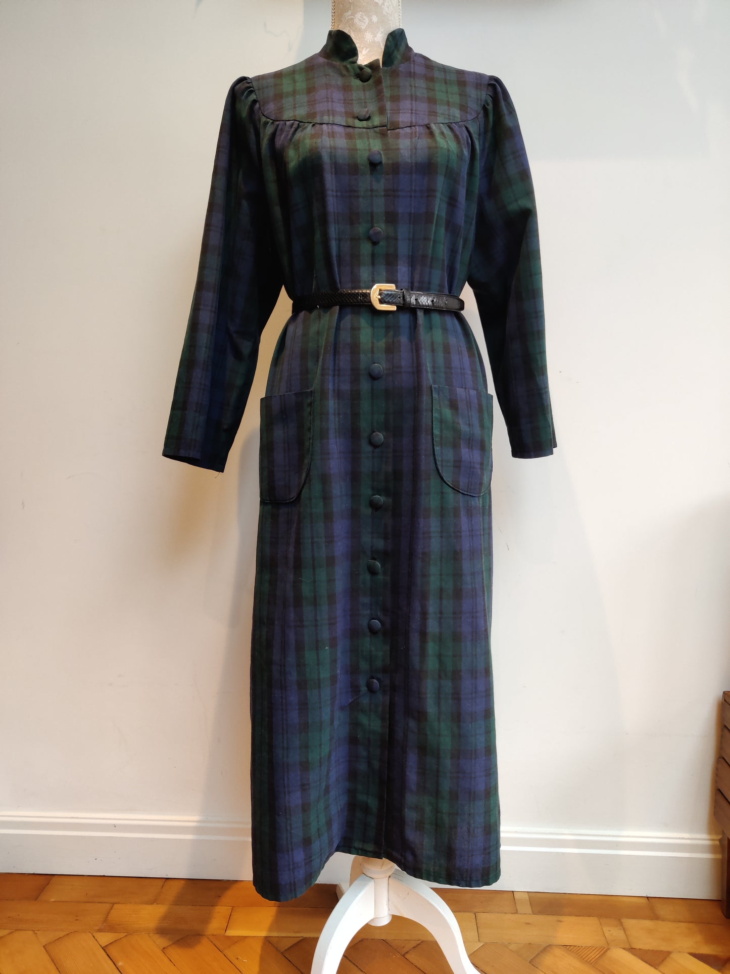 Incredible 80s Laura Ashley style green and blue tartan midi dress. Size 18-20.