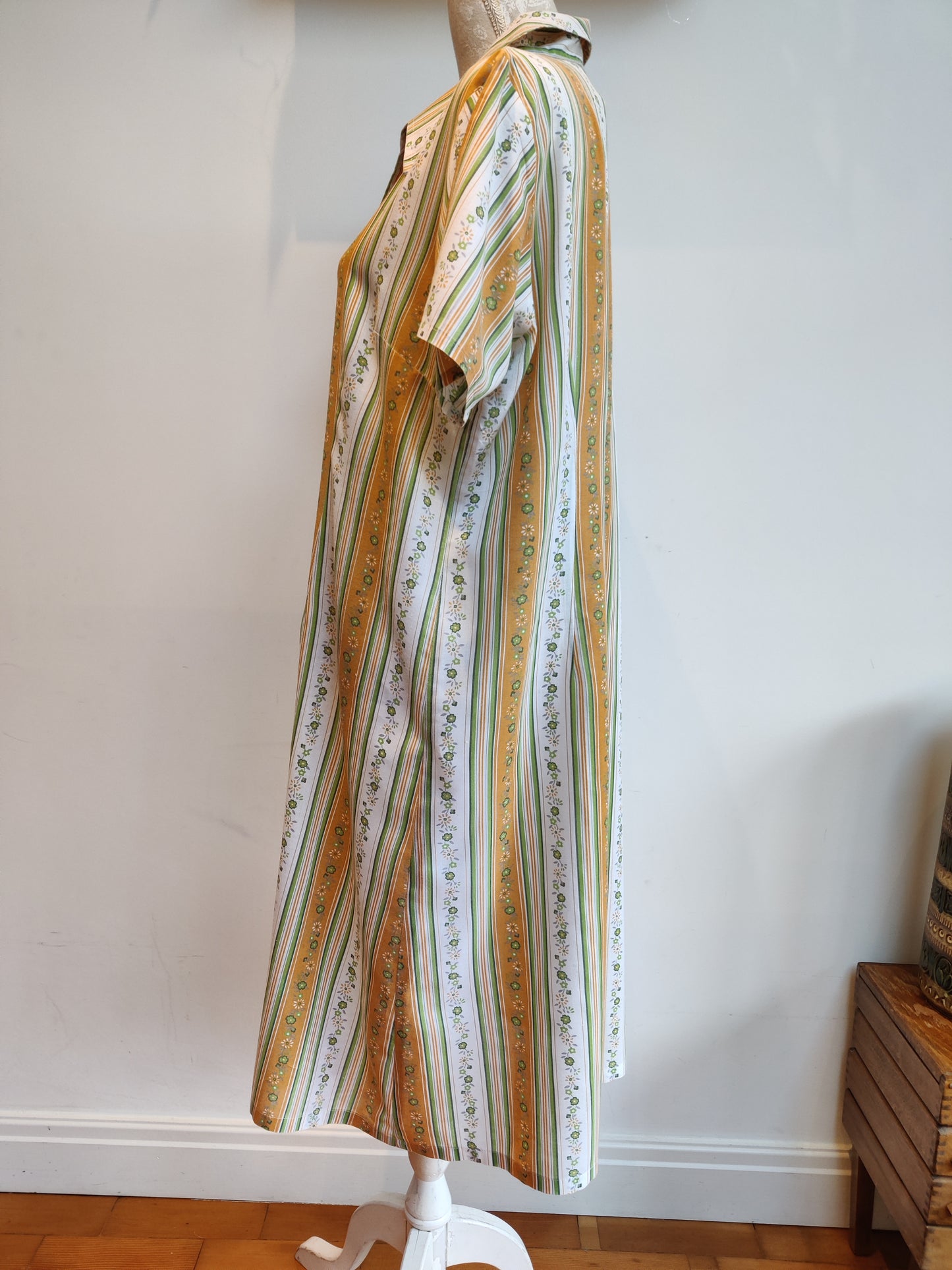70s plus size dress size 18
