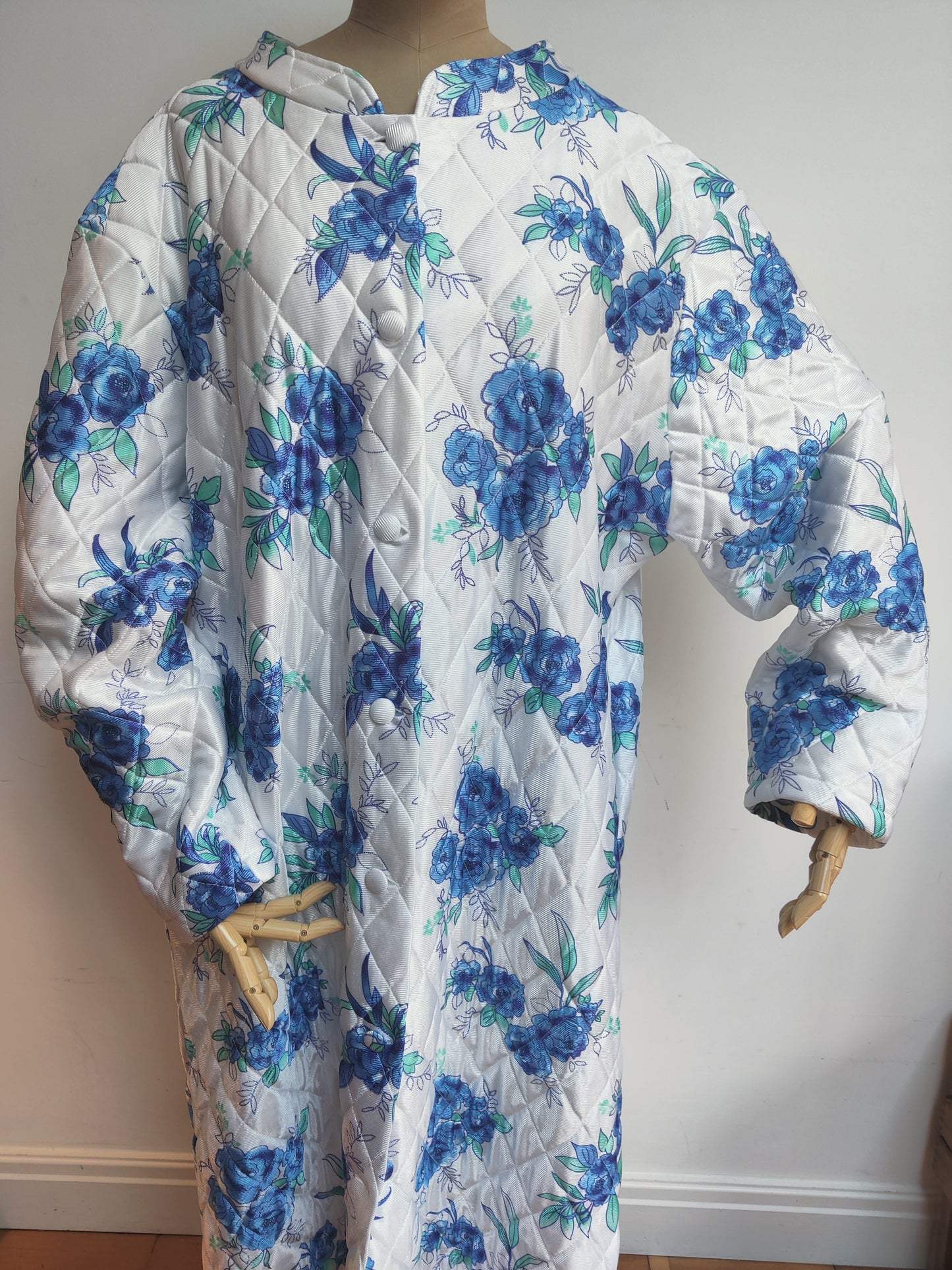 Vintage housecoat plus size