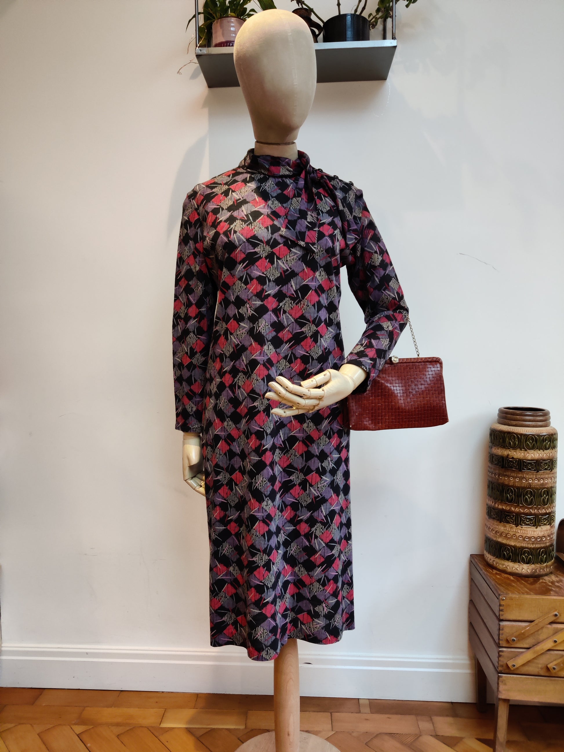 Lovely 60s vintage handbag in brown leather