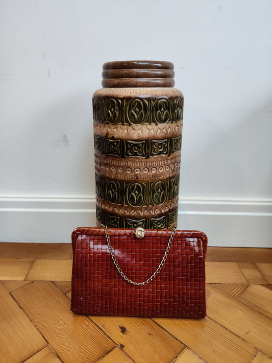 Stunning tan leather vintage clutch bag