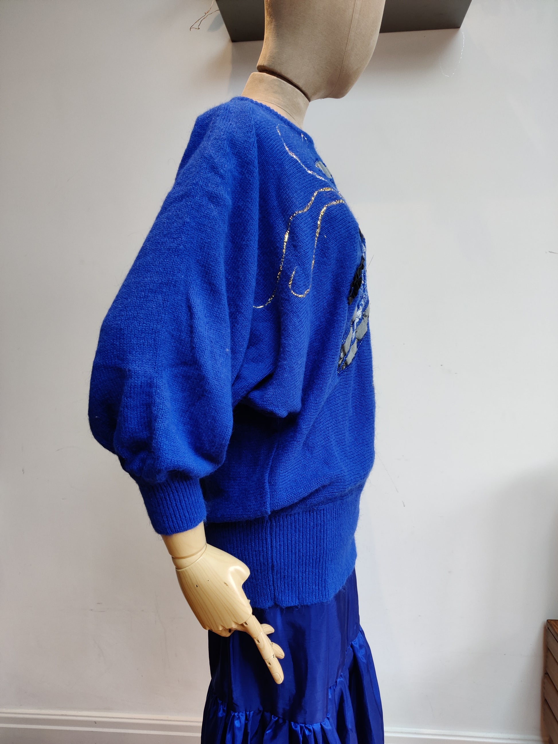 Blue 80s jumper with huge sleves