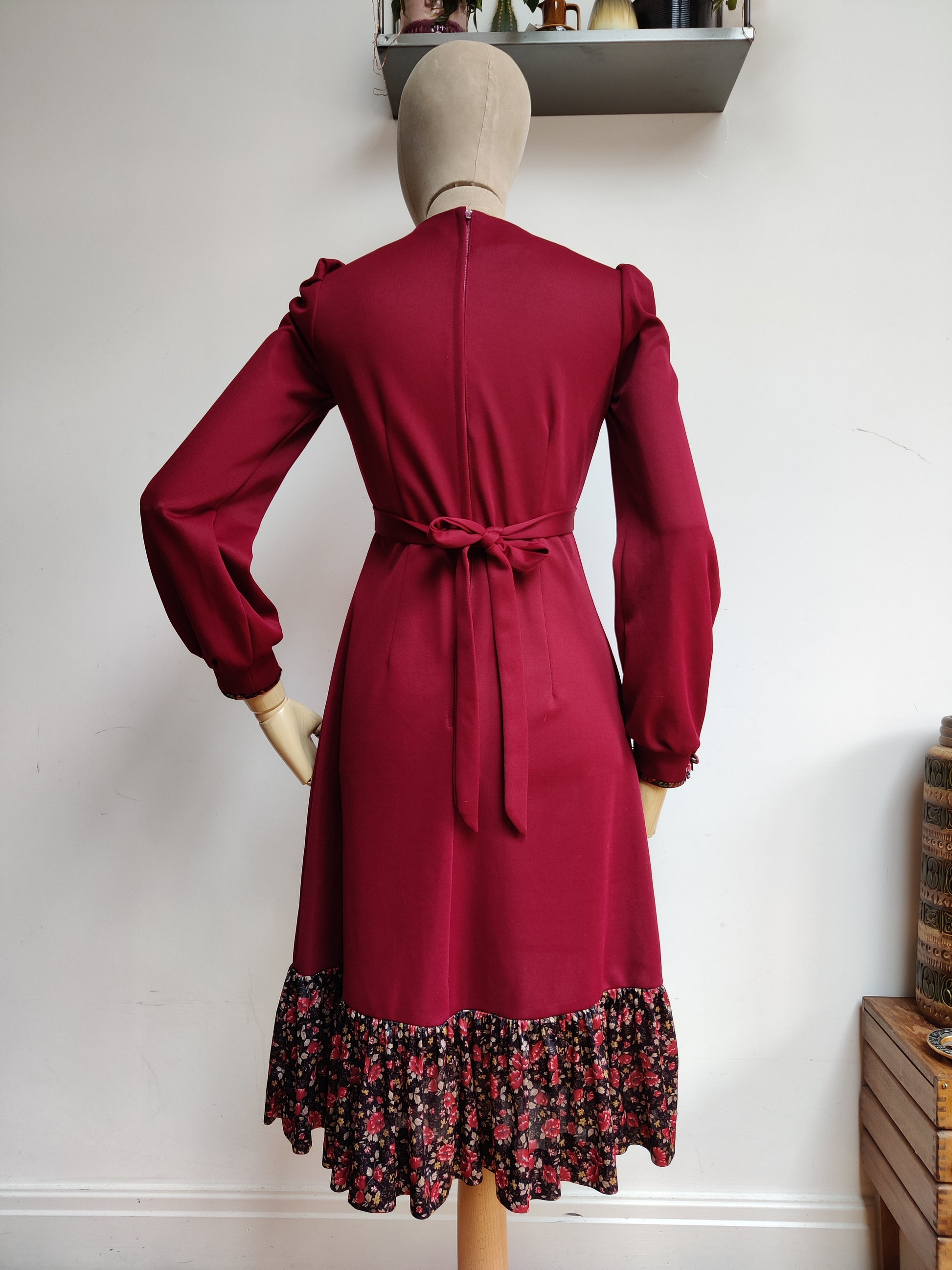 70s dress with floral frill and long sleeves