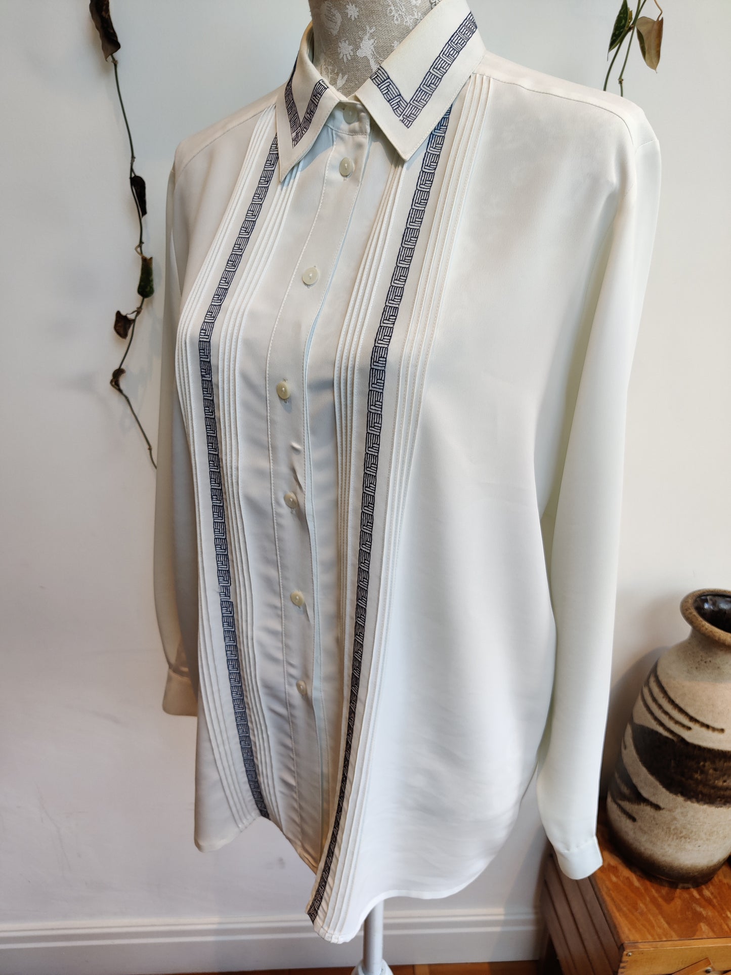 The perfect ladies white shirt.