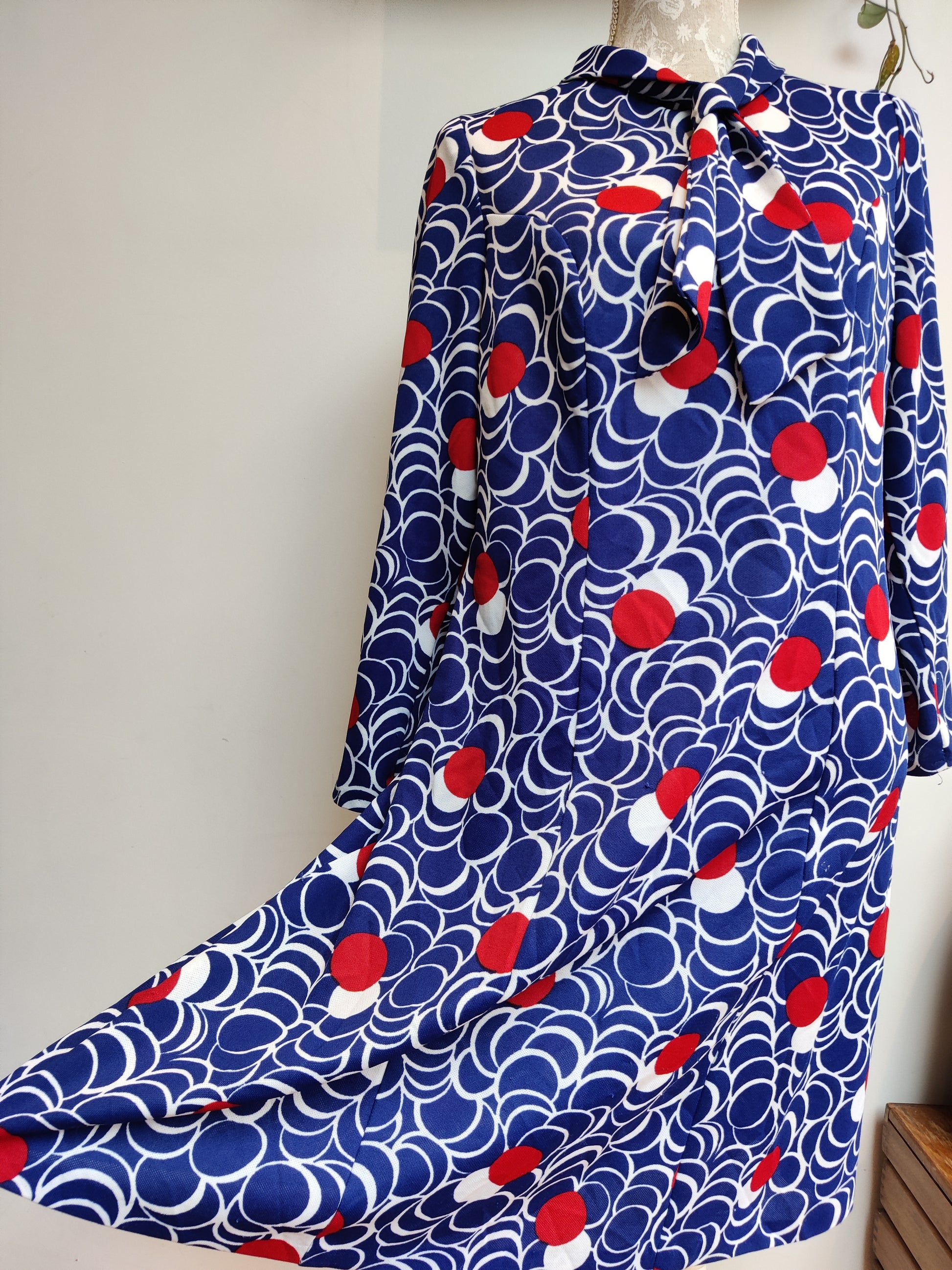 plus size pussy bow dress