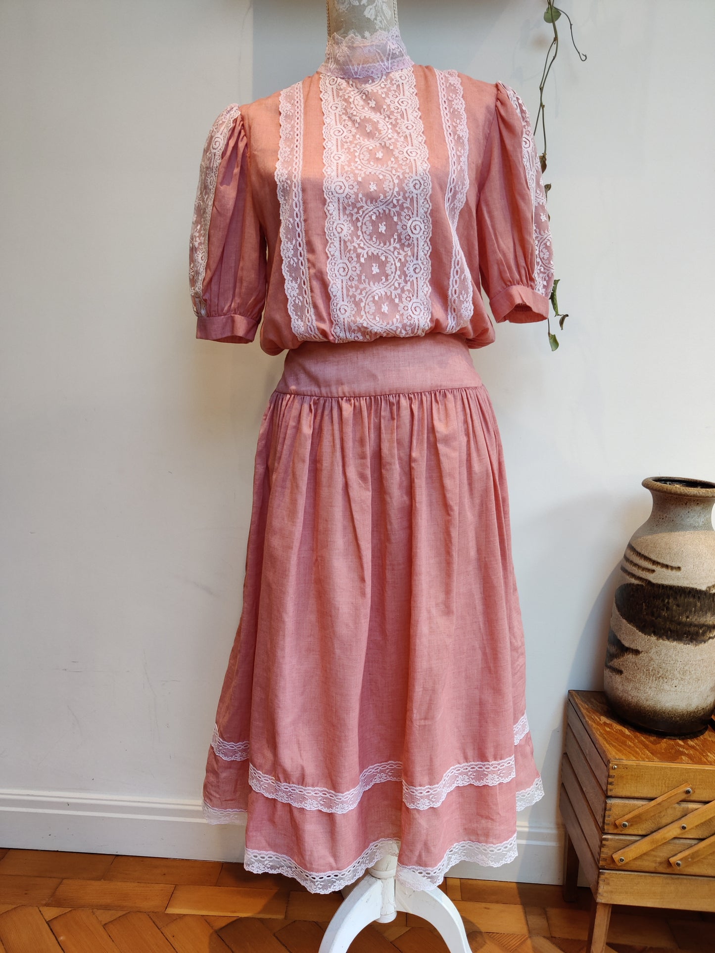 Size 10 Gunne Sax dress