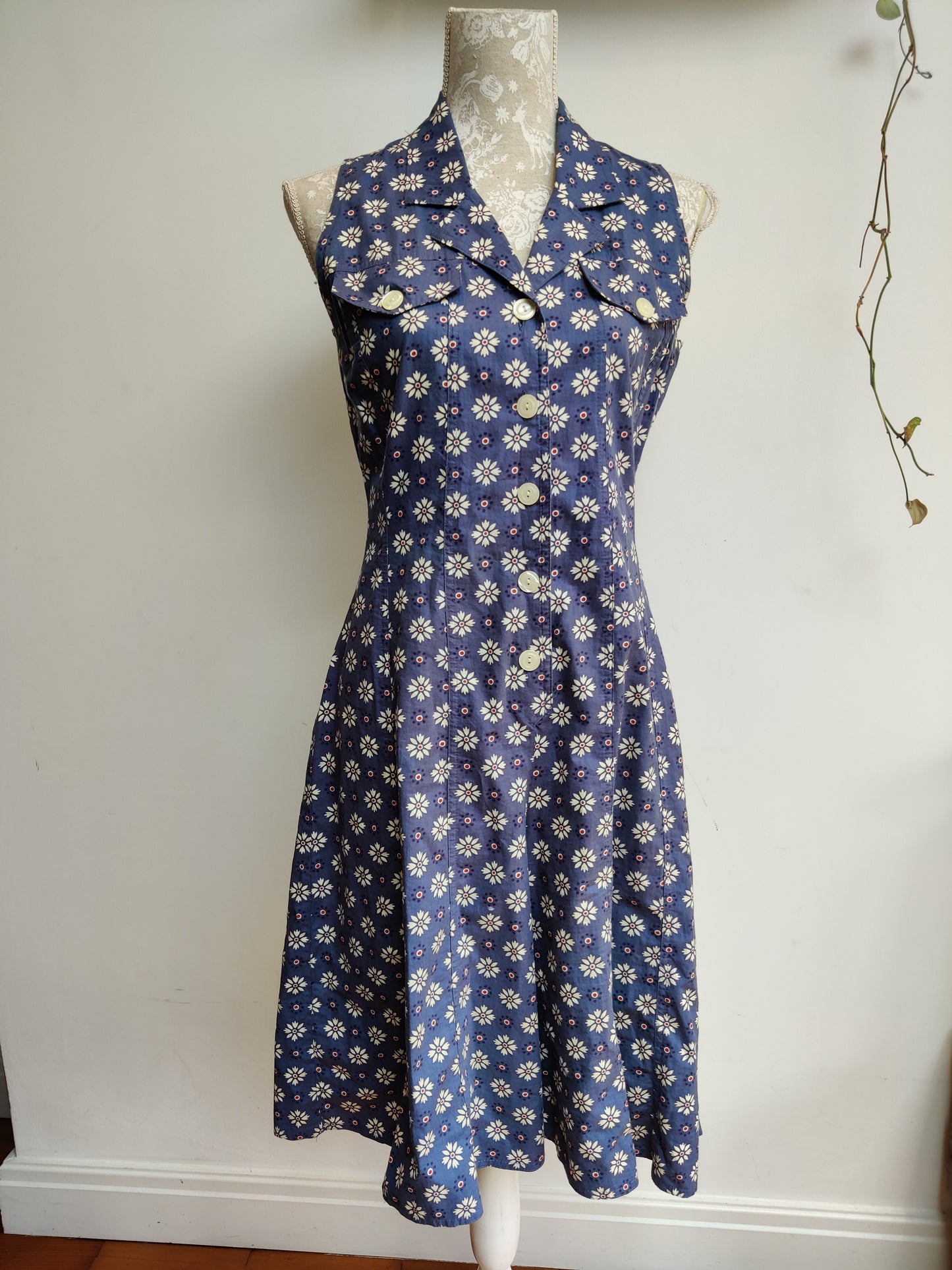 Vintage blue floral culotte playsuit. size 10