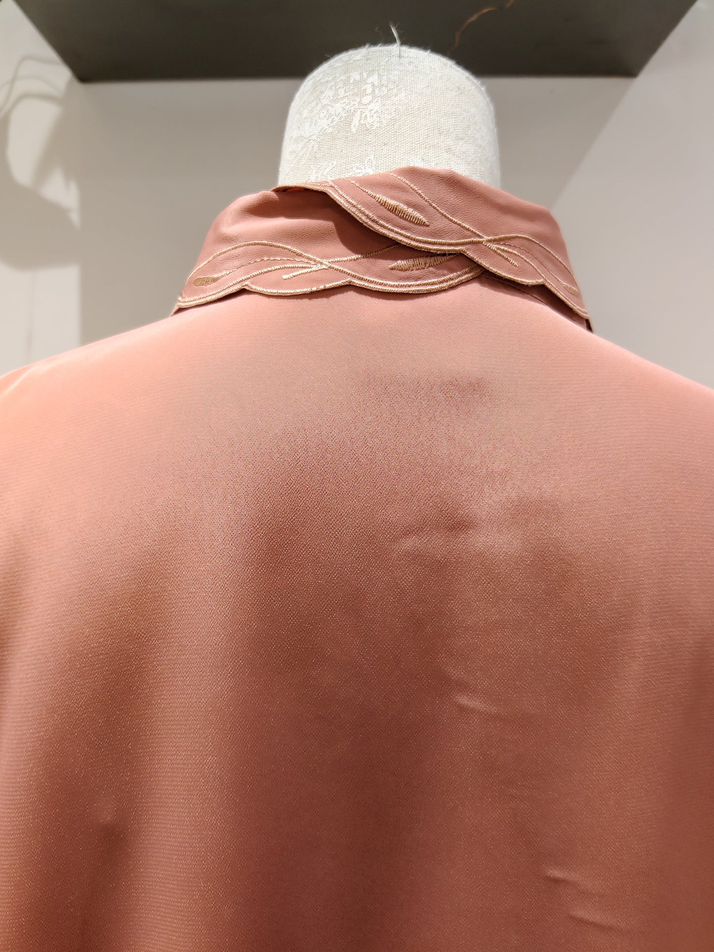 Plus size pink 80s blouse. 20-22