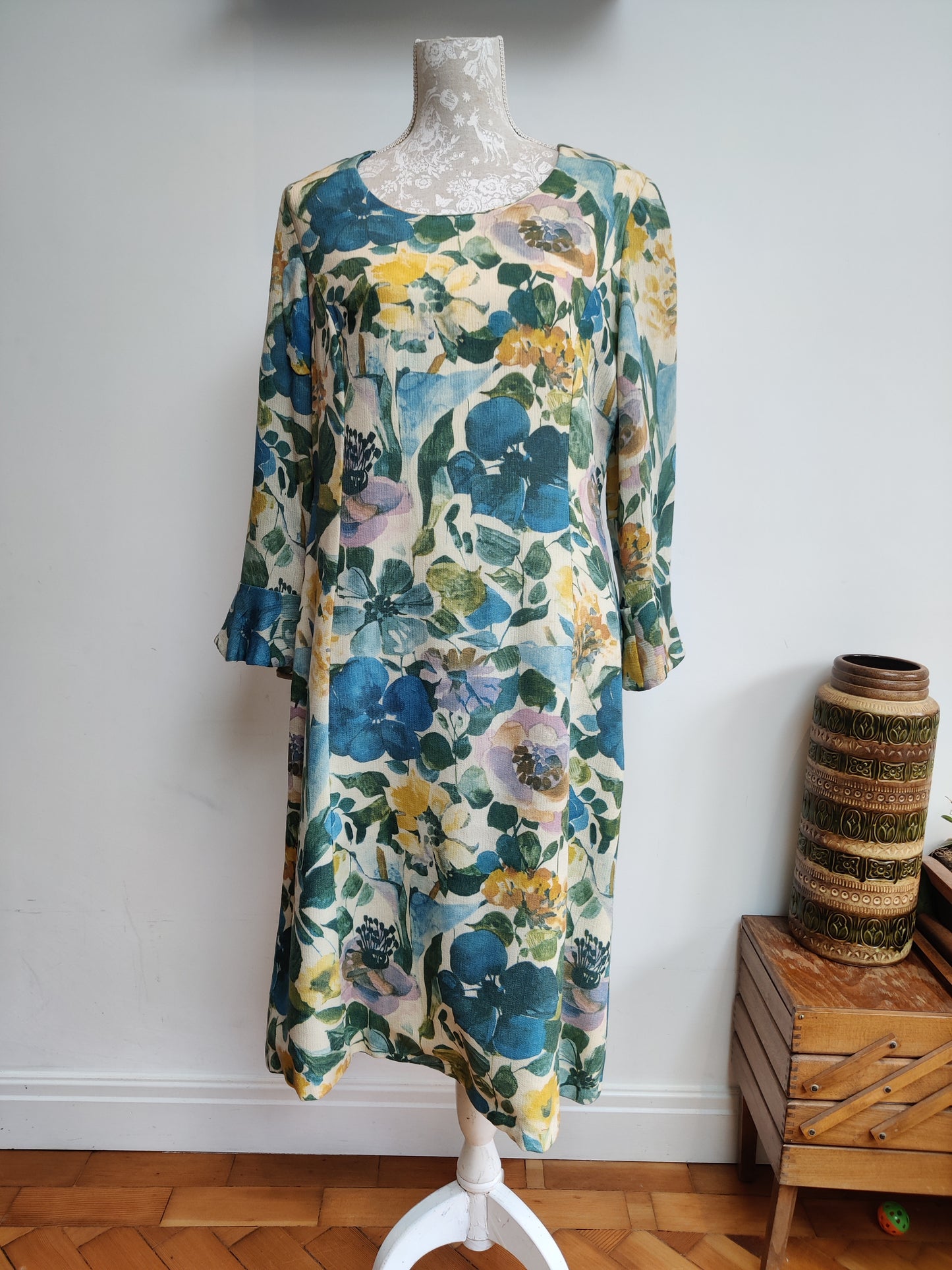 vintage plus size florals.