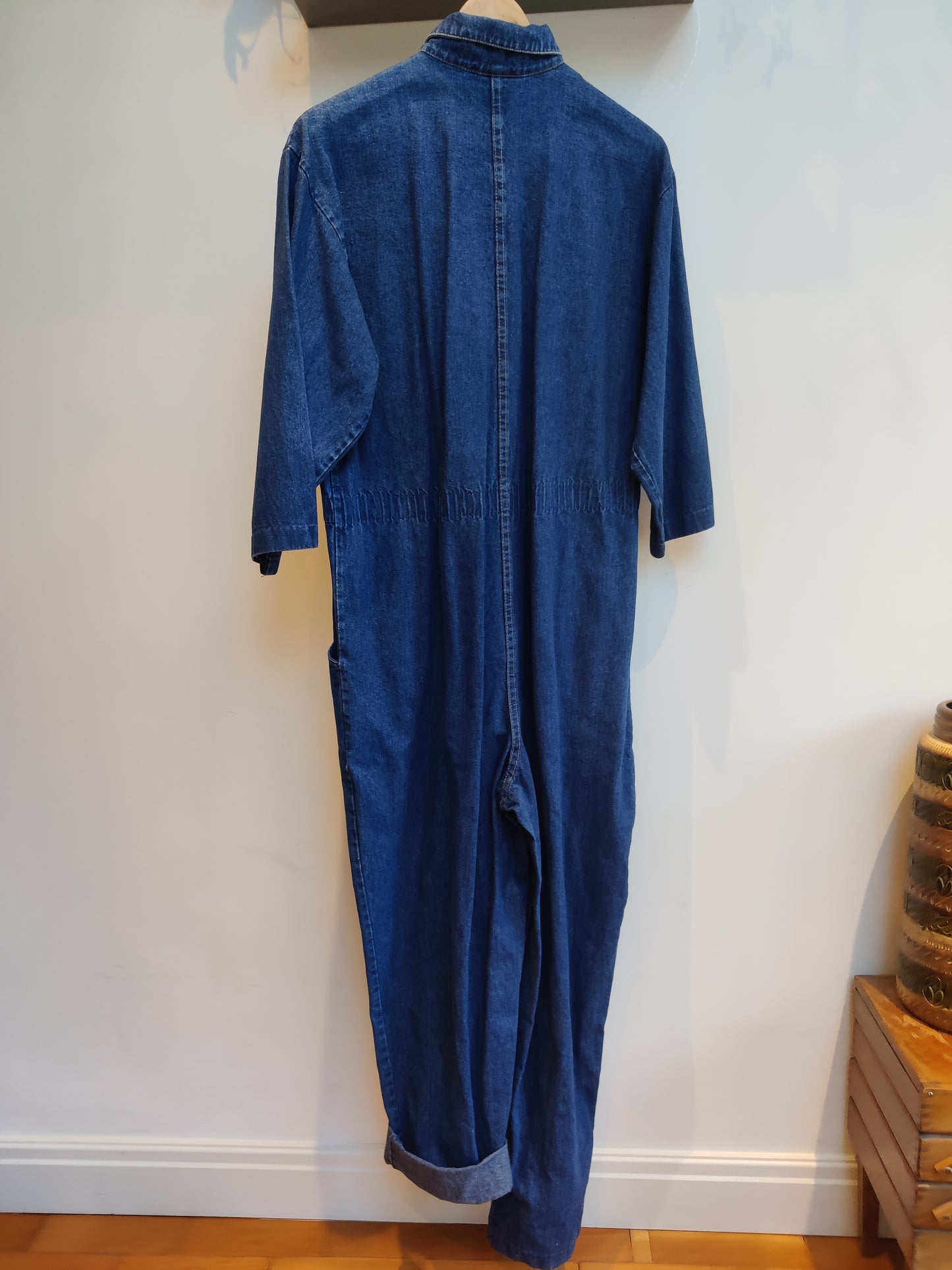 80s blue denim boilersuit. Size 16