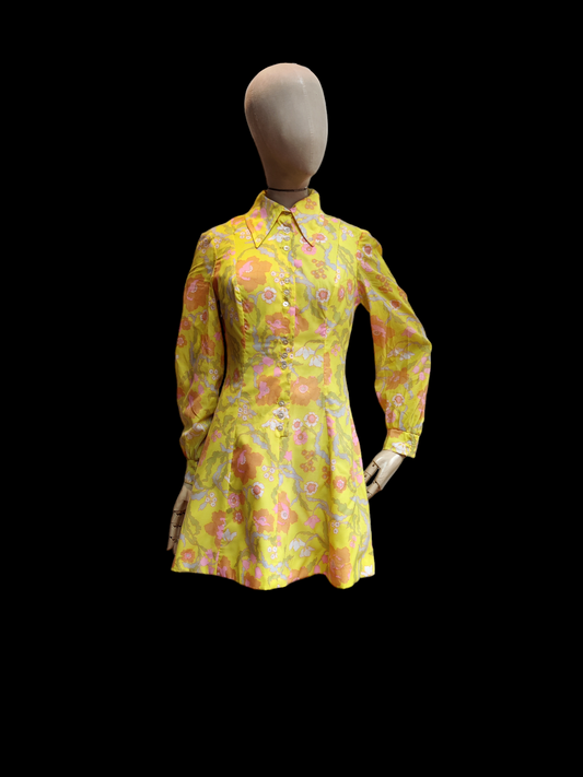Beautiful 60's mini dress in yellow and pink floral print