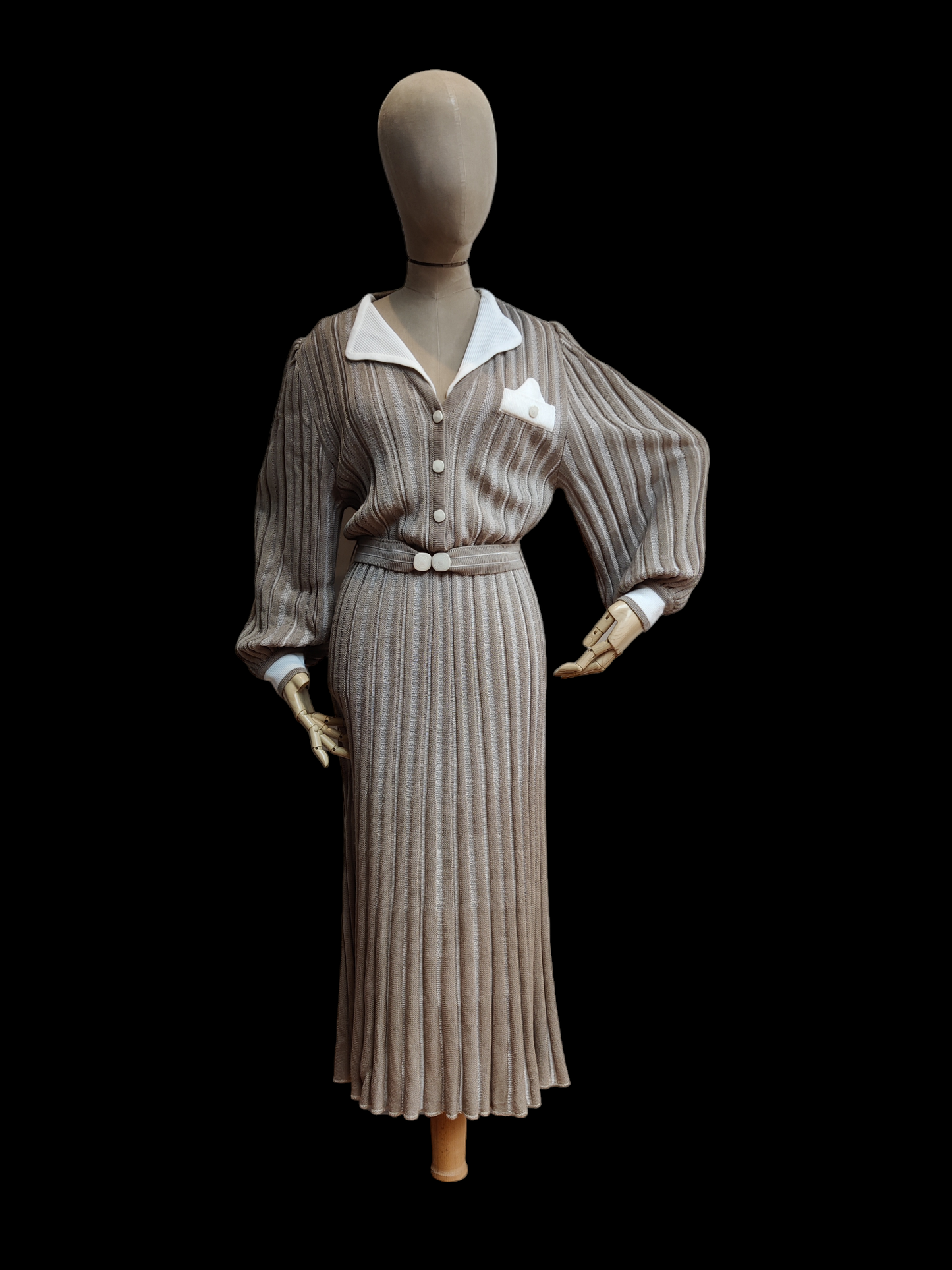 Stunning Tricoville Italian vintage dress