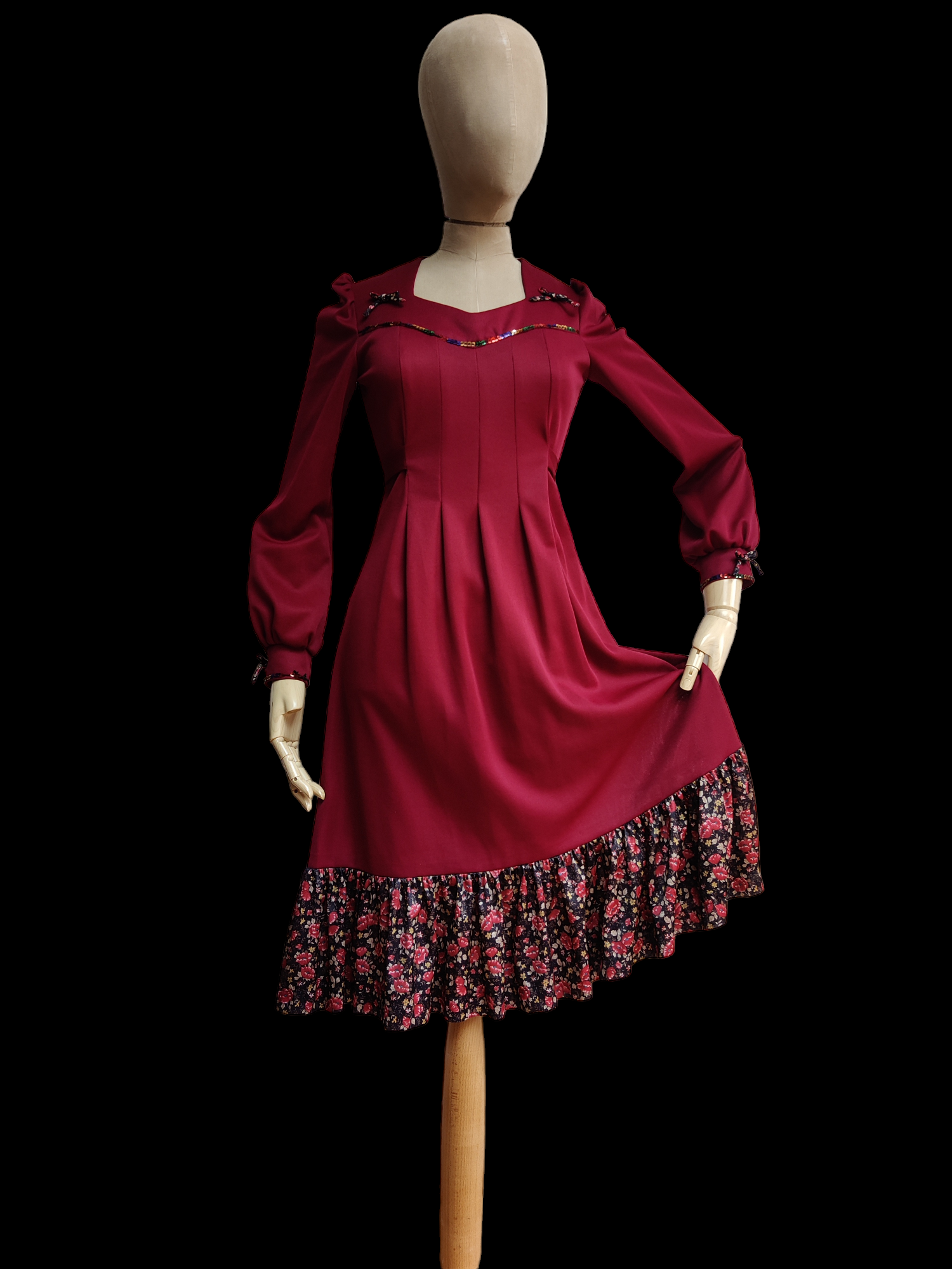 Burgundy floral prairie dress with waist tie. Size 10