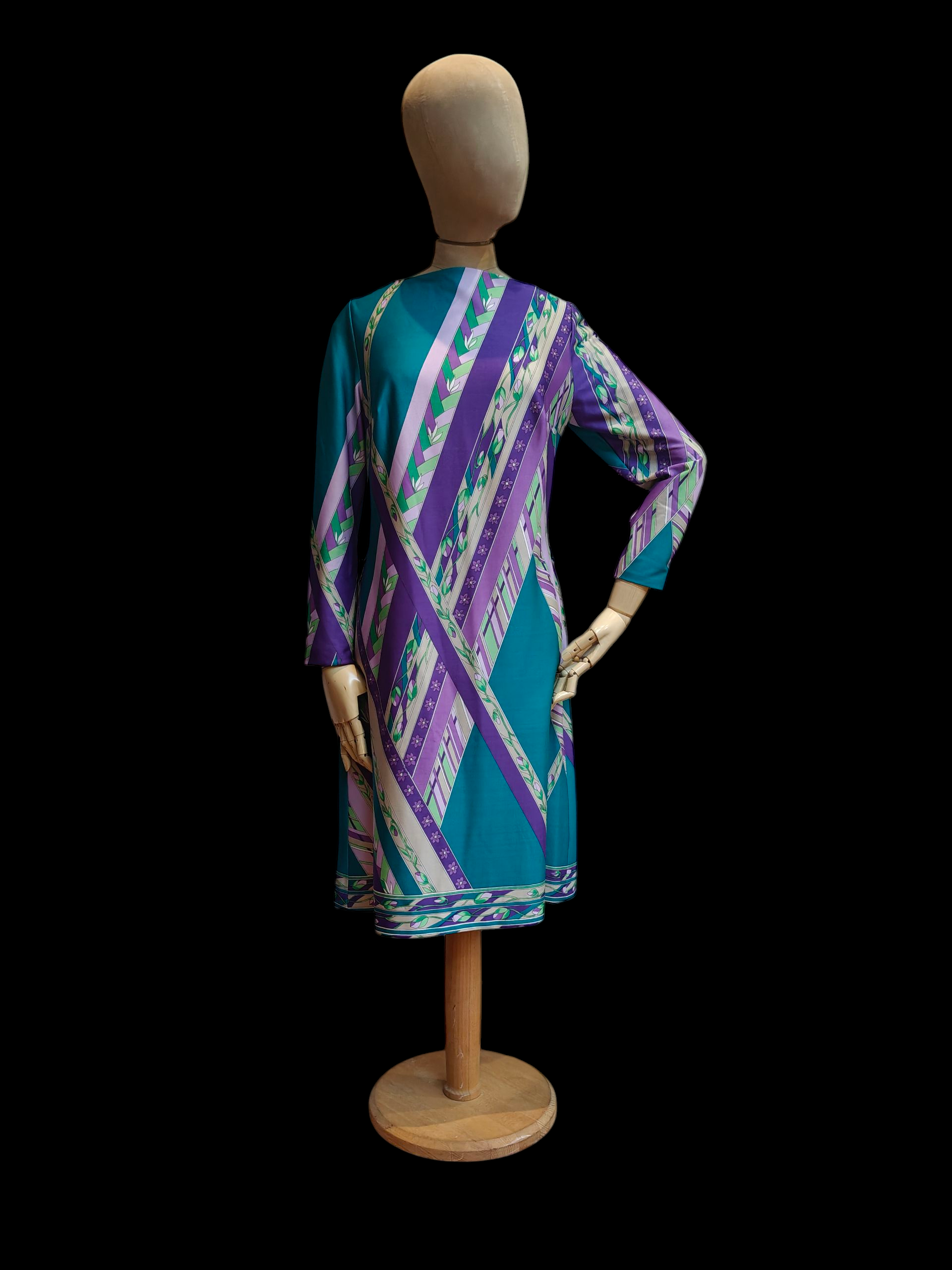 Incredible 60s midi dress with Pucci like print in purple and blue, si   Olive & Quince Vintage