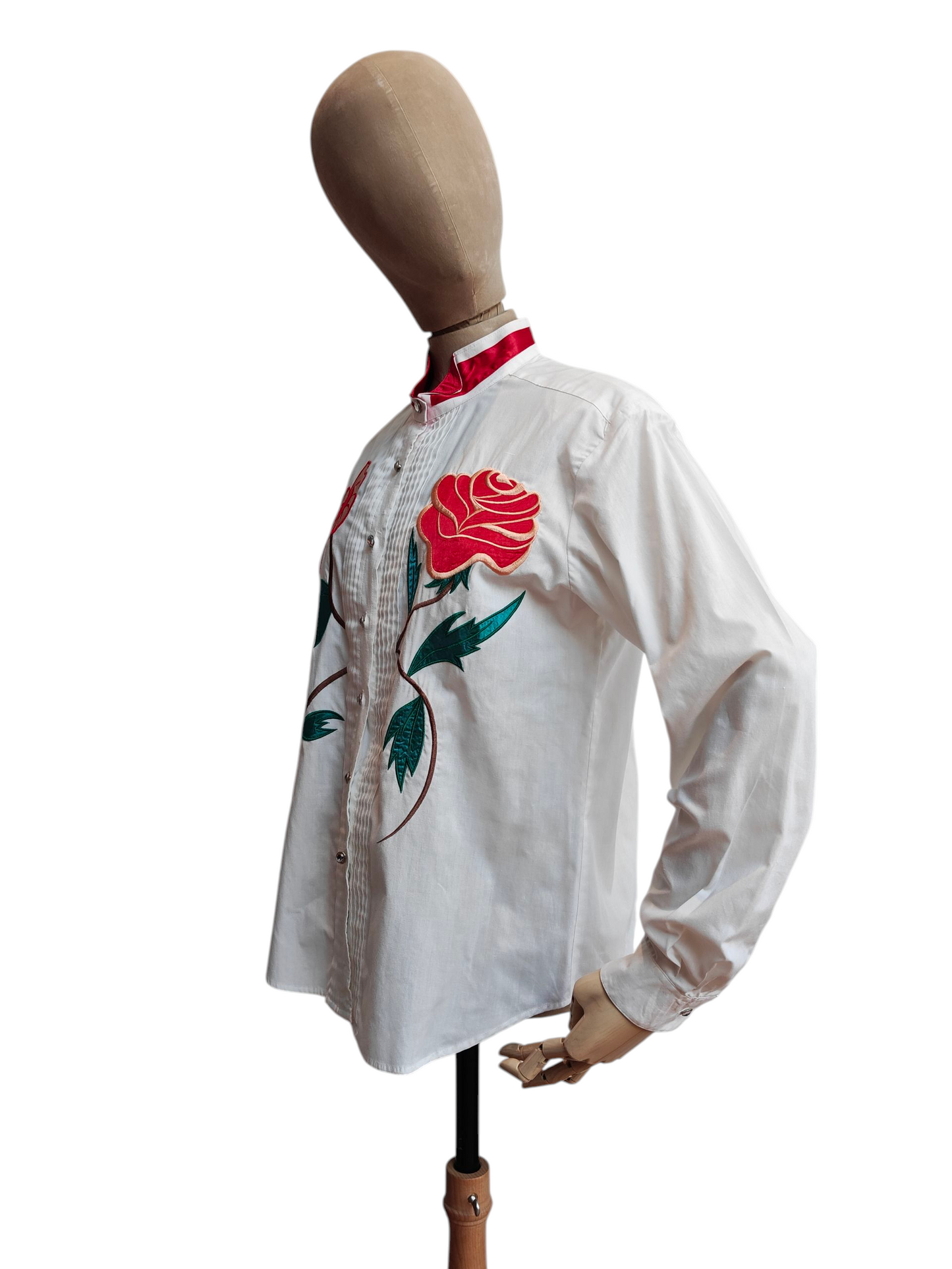 Western unisex shirt in white with red and green flower