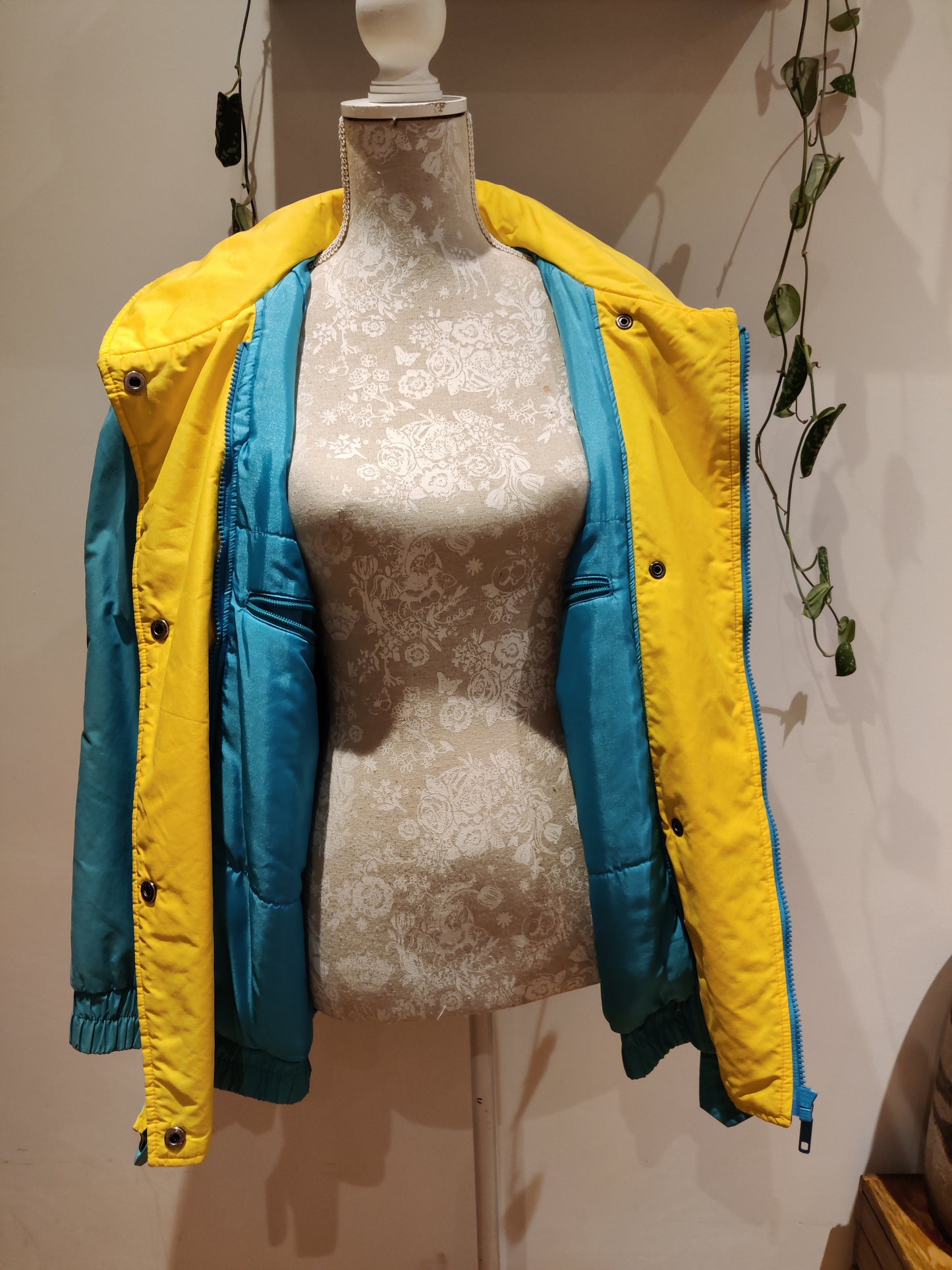 Fun 80s jacket for sale