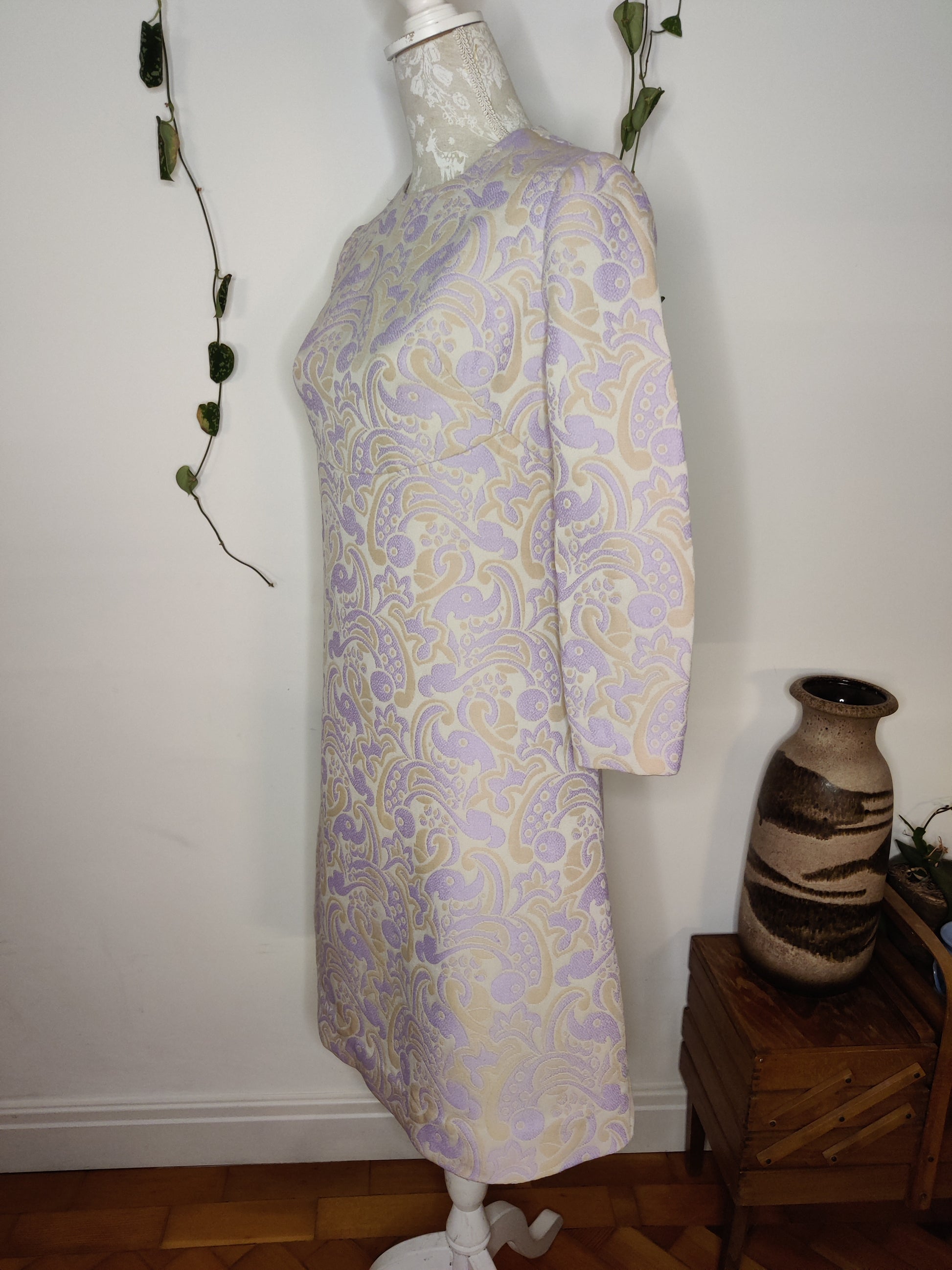 Gorgeous vintage mod dress size 10.