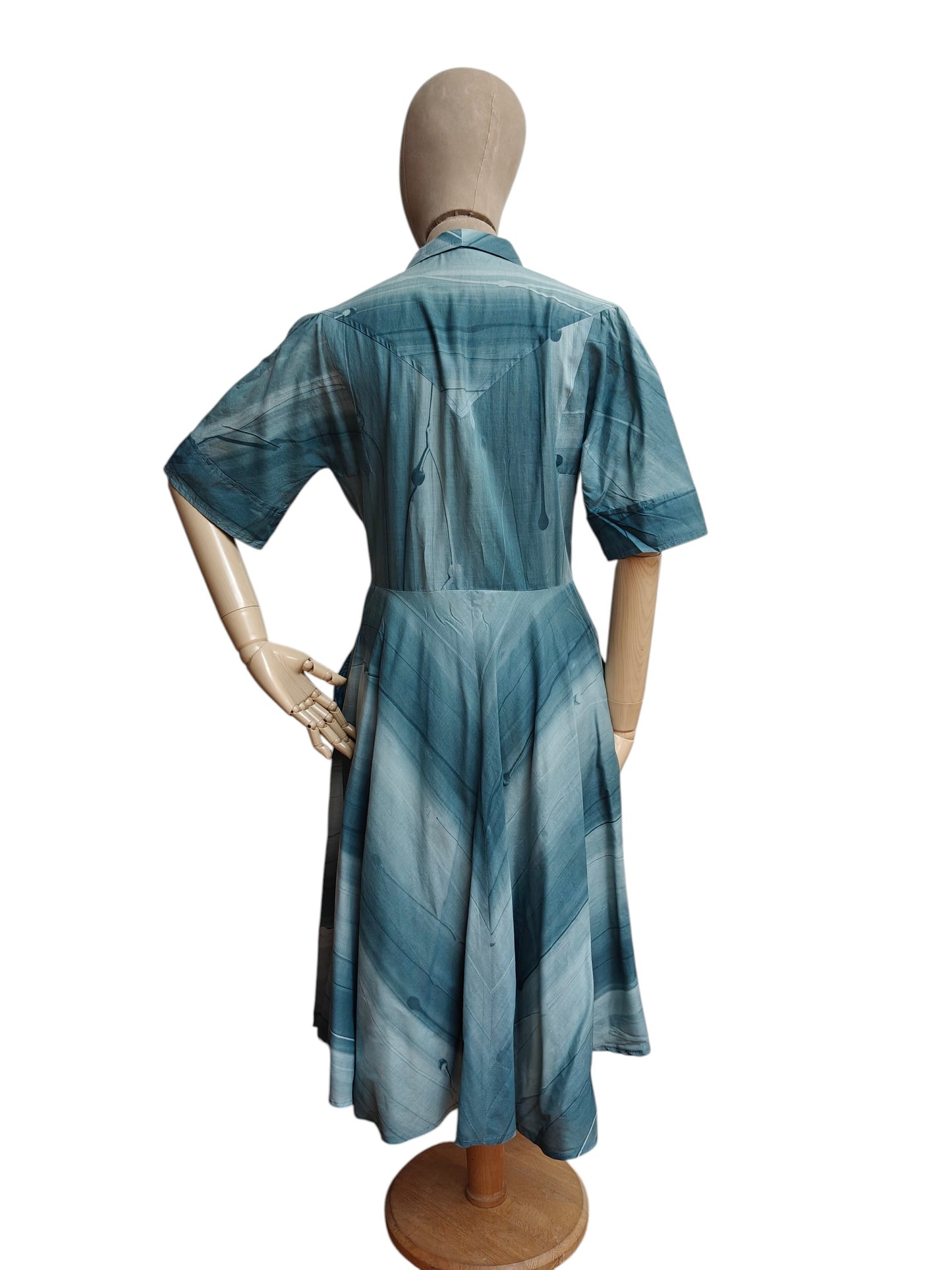 1950's blue button down dress