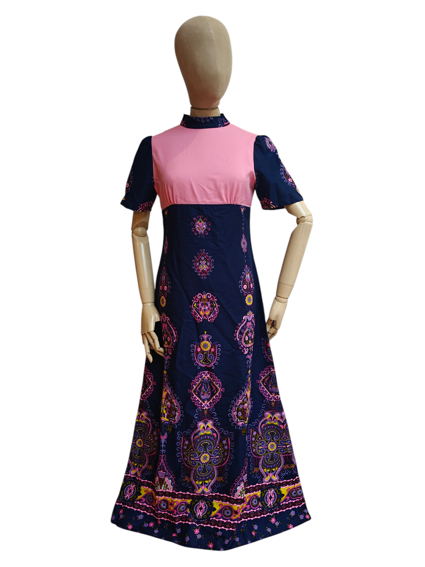 Beautiful 70's print maxi dress