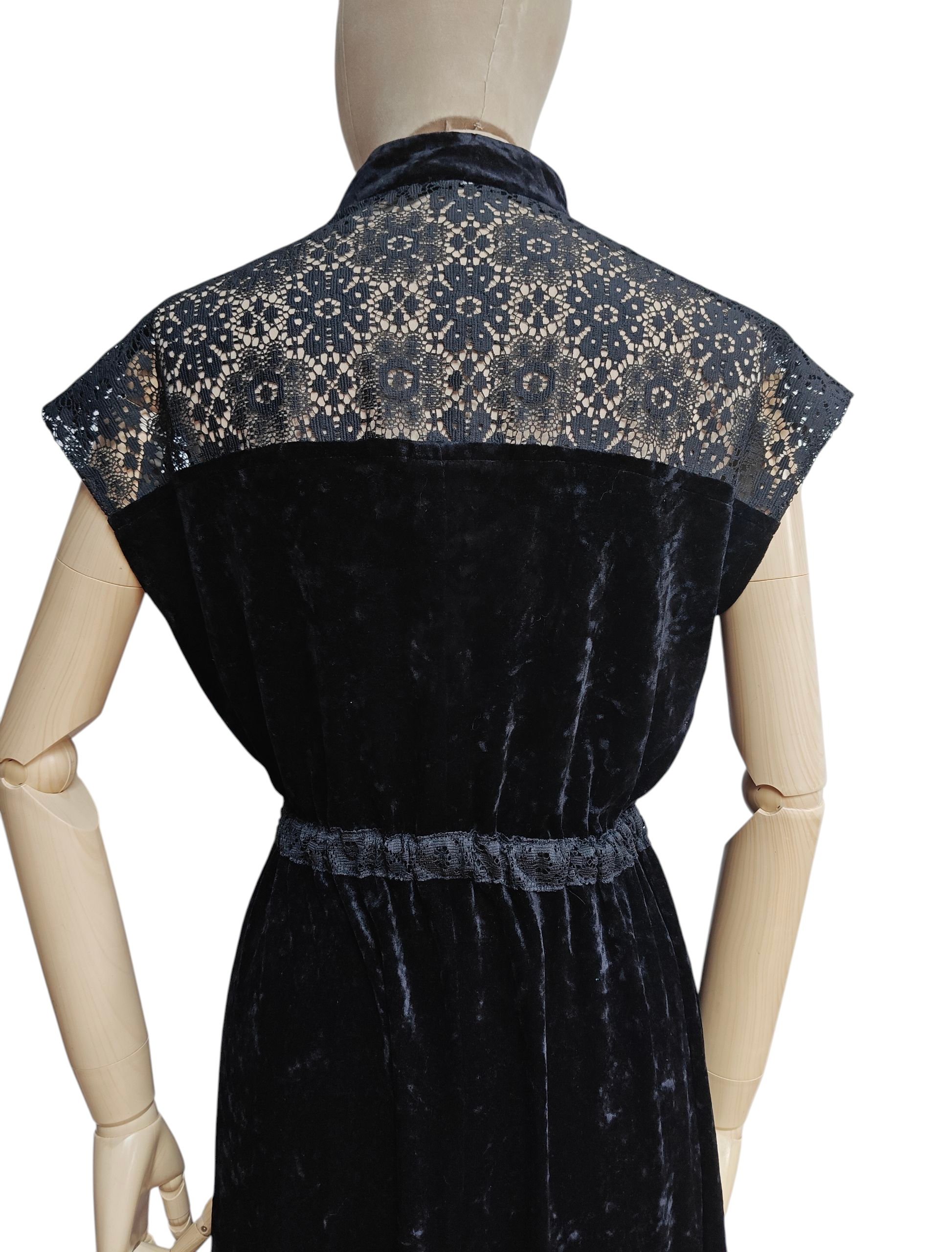Beautiful black 1930's lace dress