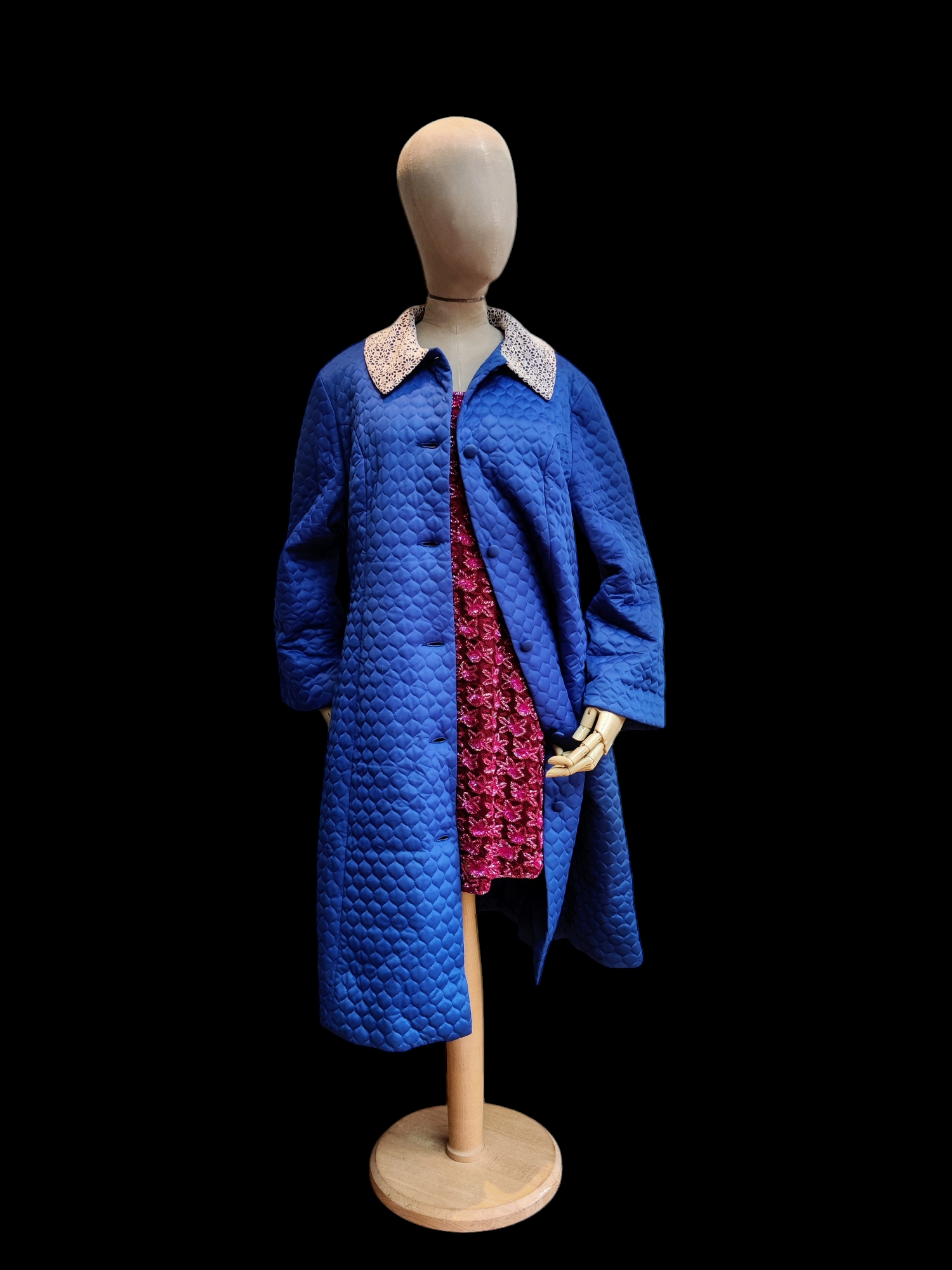 Blue housecoat with crocheted collar