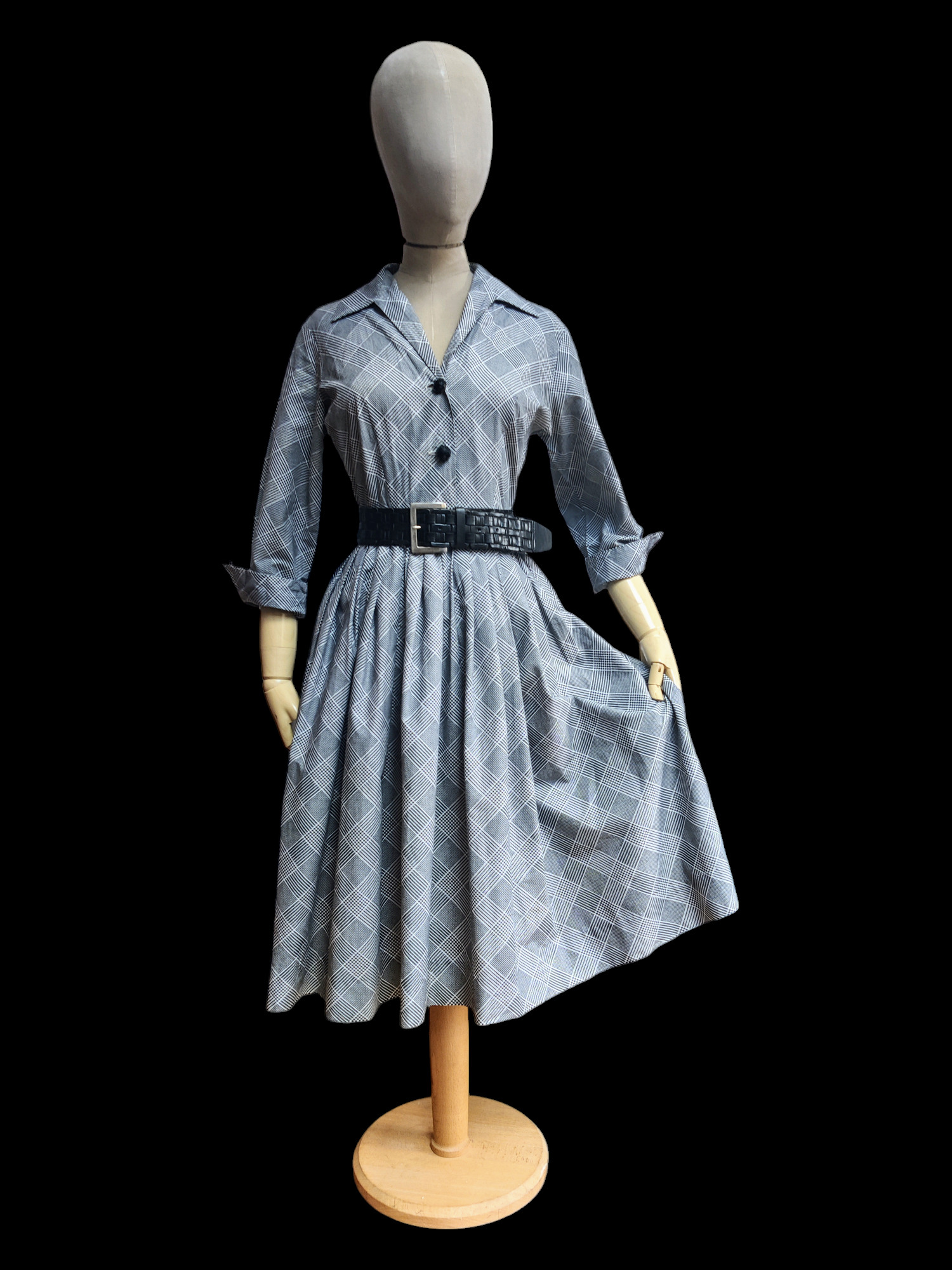 Dogtooth vintage midi dress