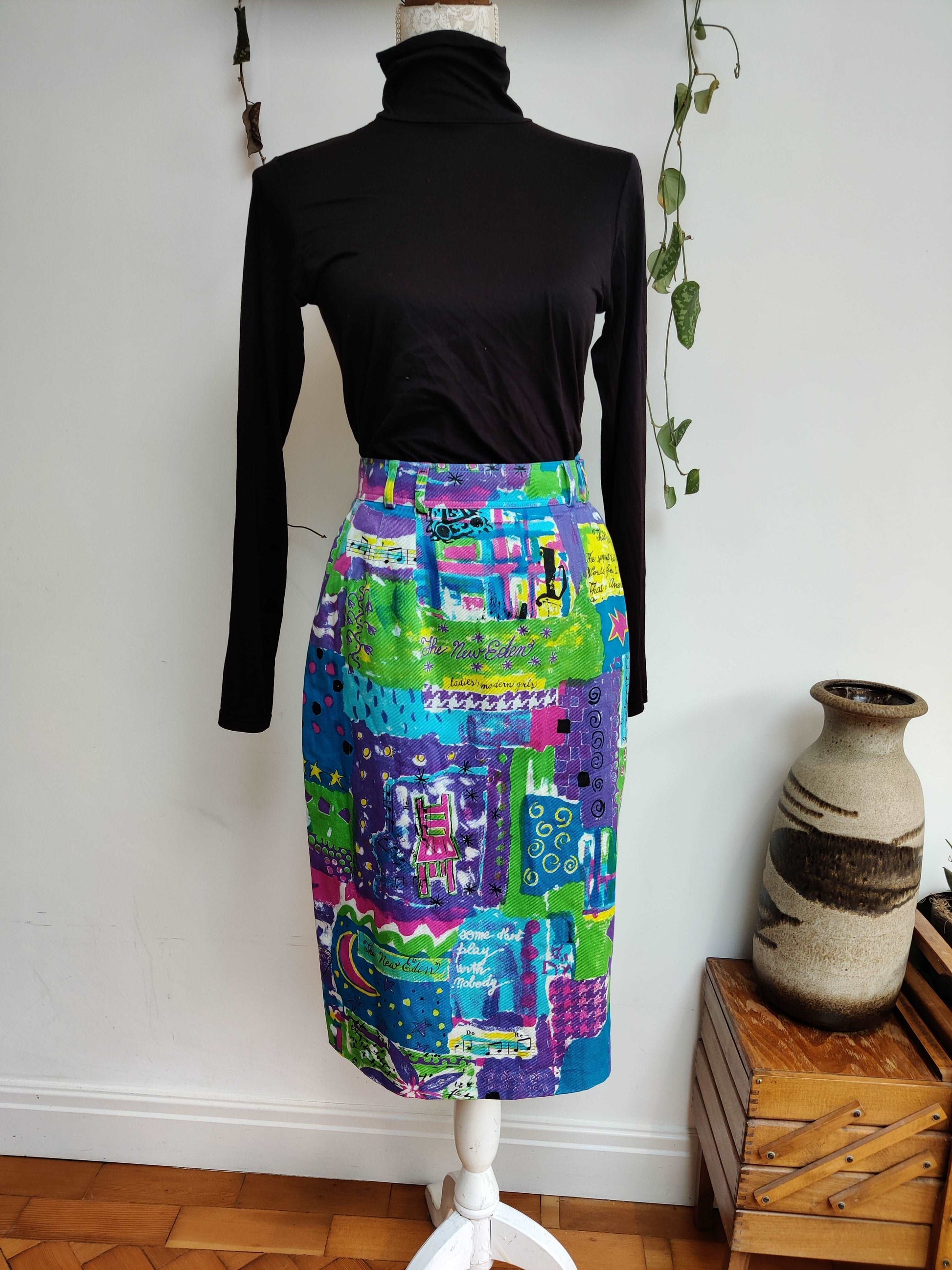 Vintage colourful pencil skirt size 12
