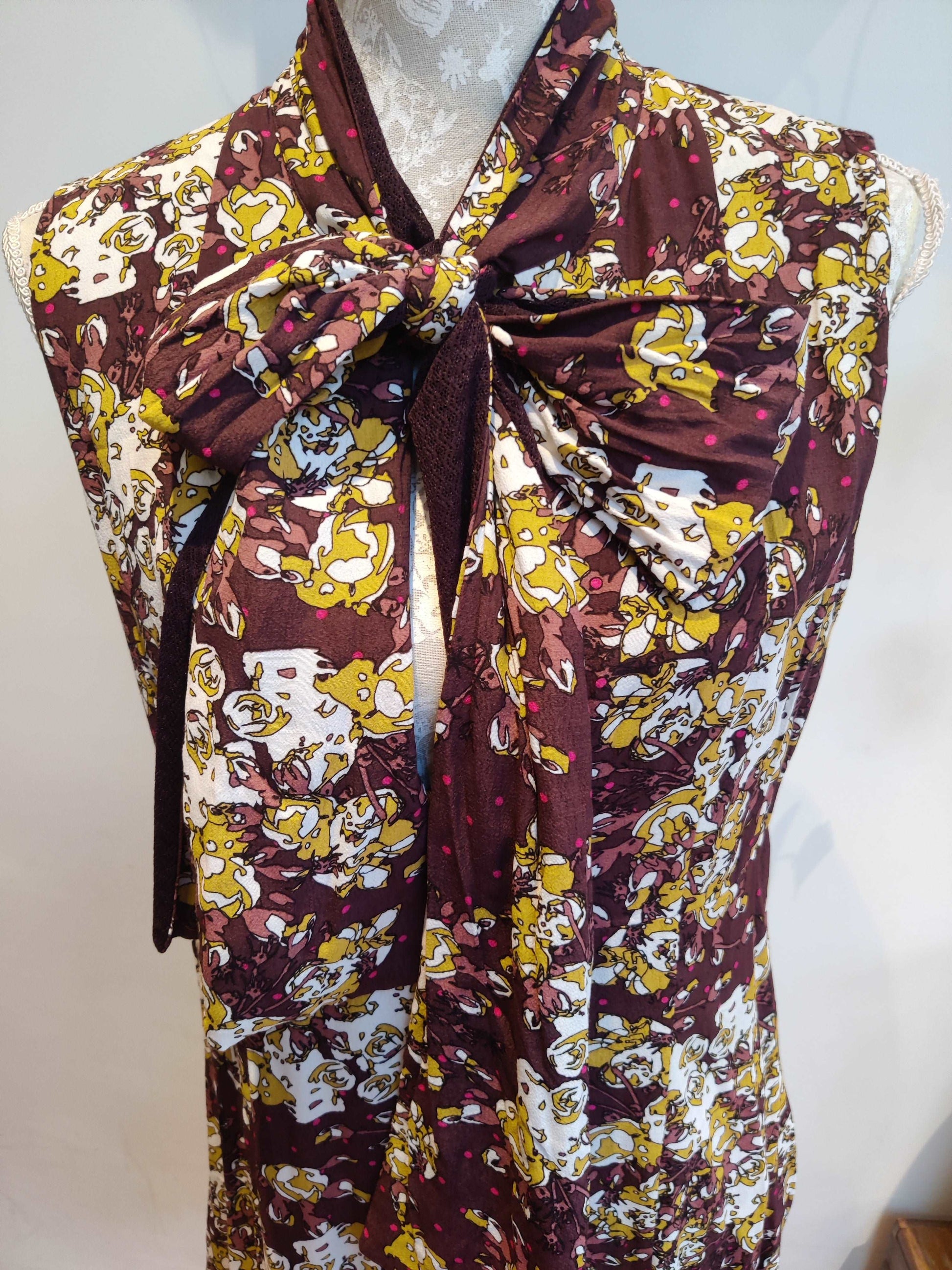 Incredible pussy bow plus size dress