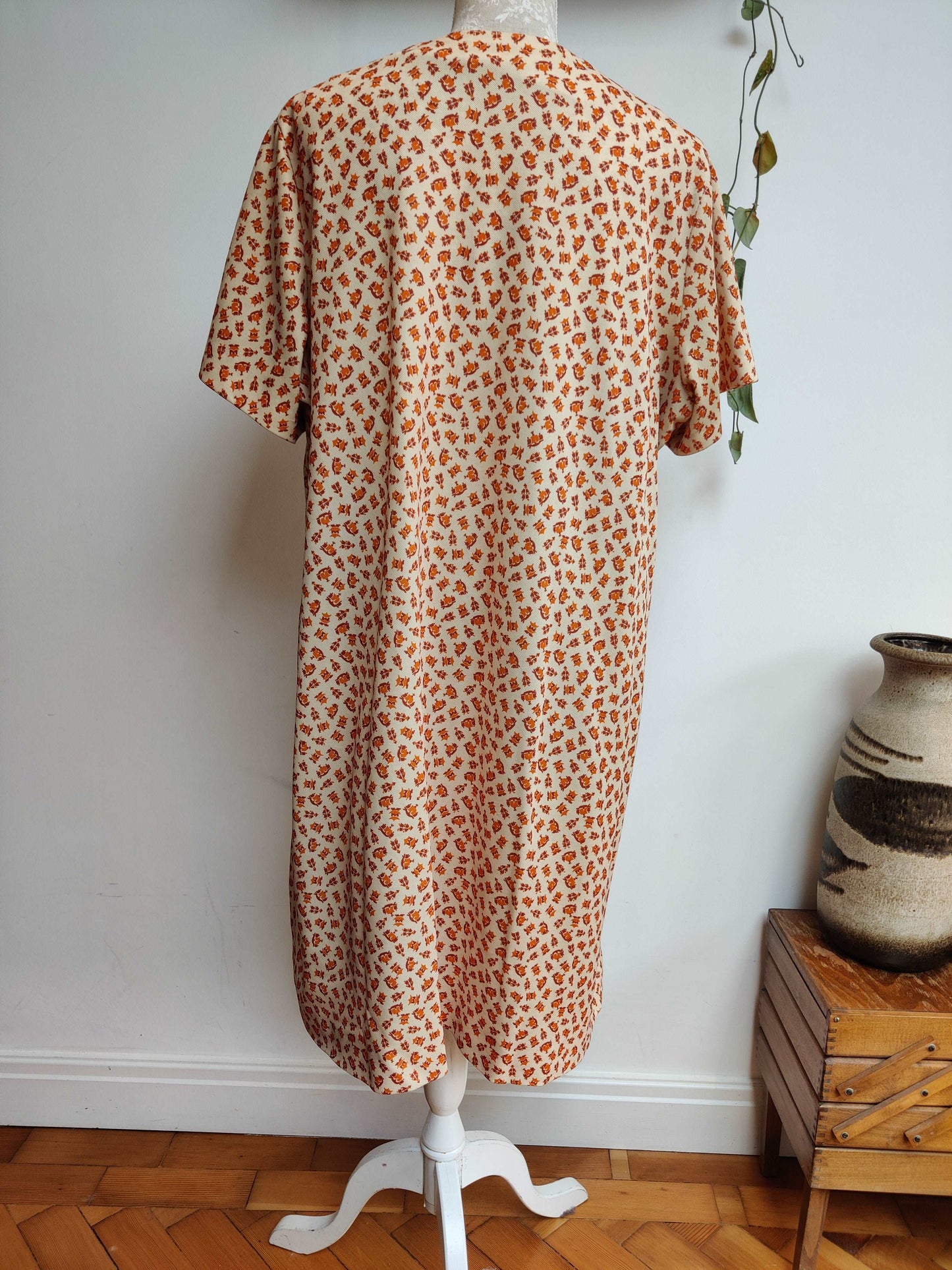 Orange vintage floral dress size 26