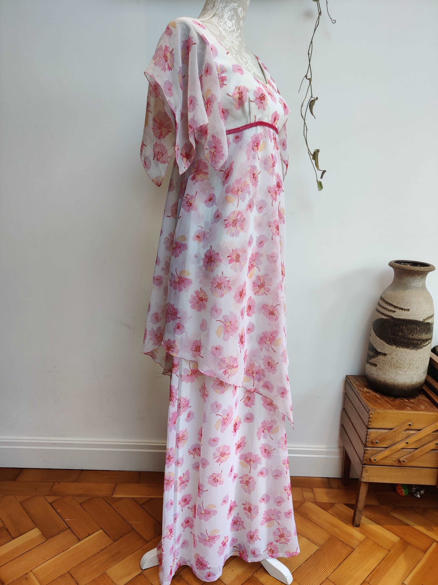 70s tiered angel dress. Pink and white floral.